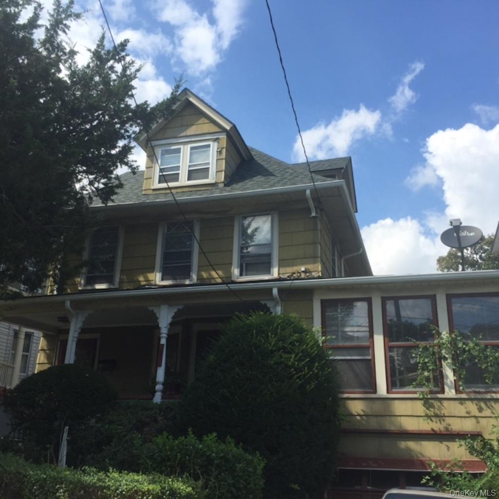 121 Coligni Avenue, New Rochelle, NY 10801