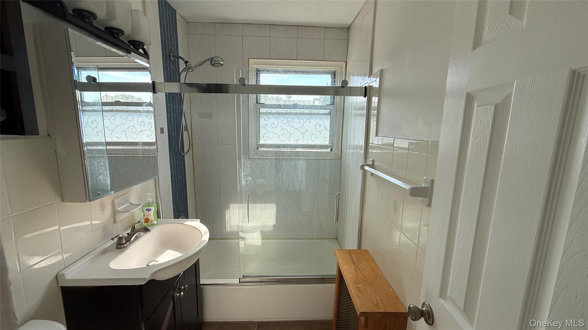 957 Fenwood Drive # 3, North Valley Stream, NY 11580