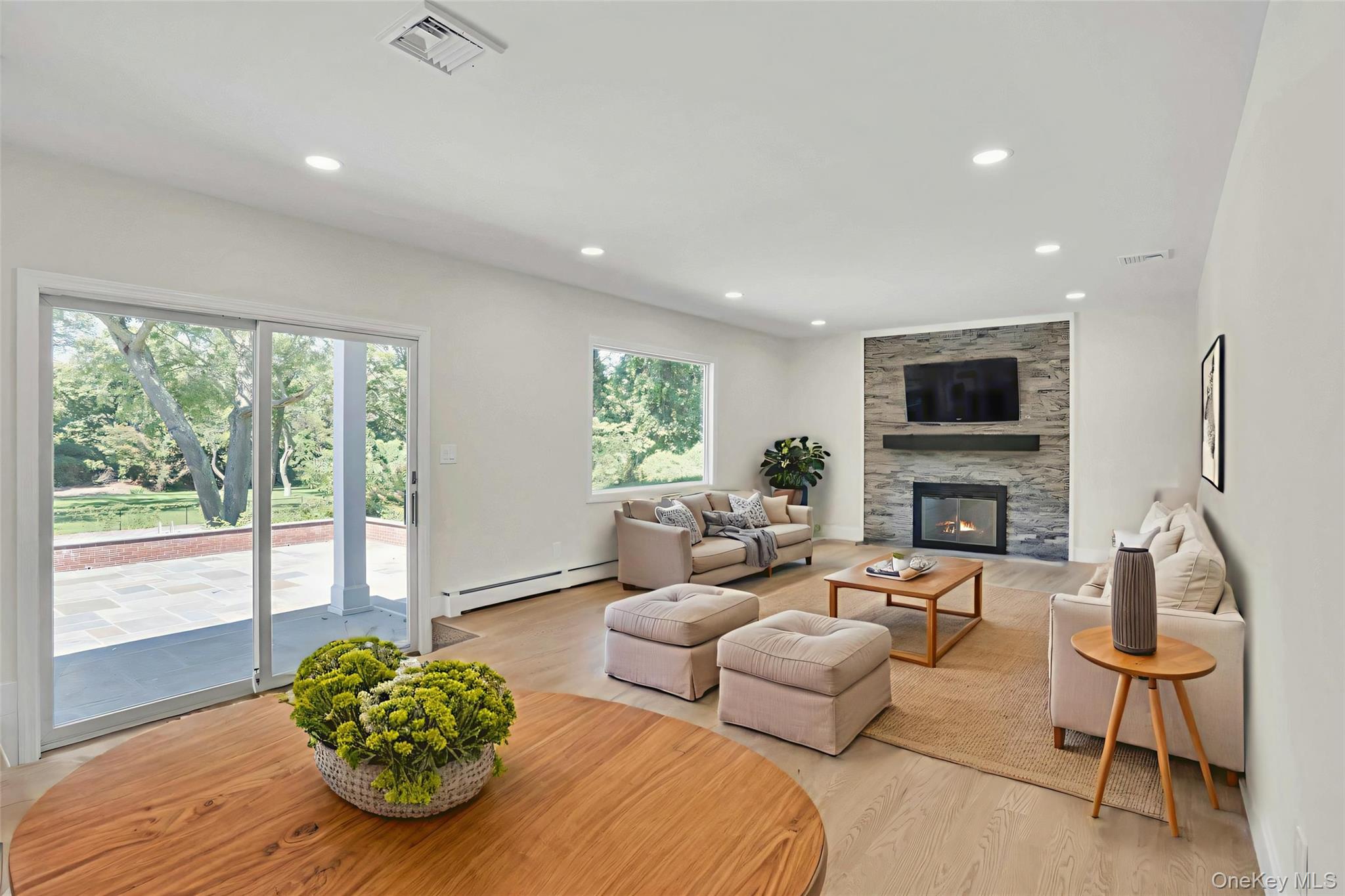 20 Rolling Drive, Glen Head, NY 11545