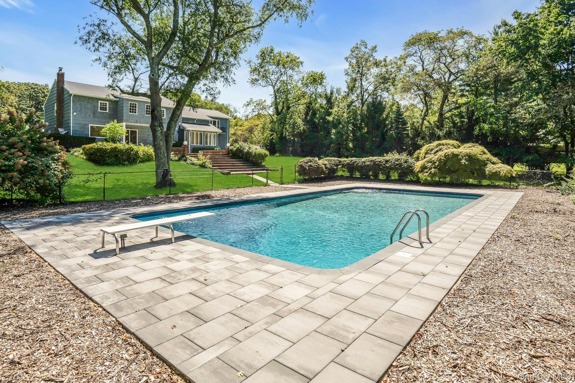 20 Rolling Drive, Glen Head, NY 11545