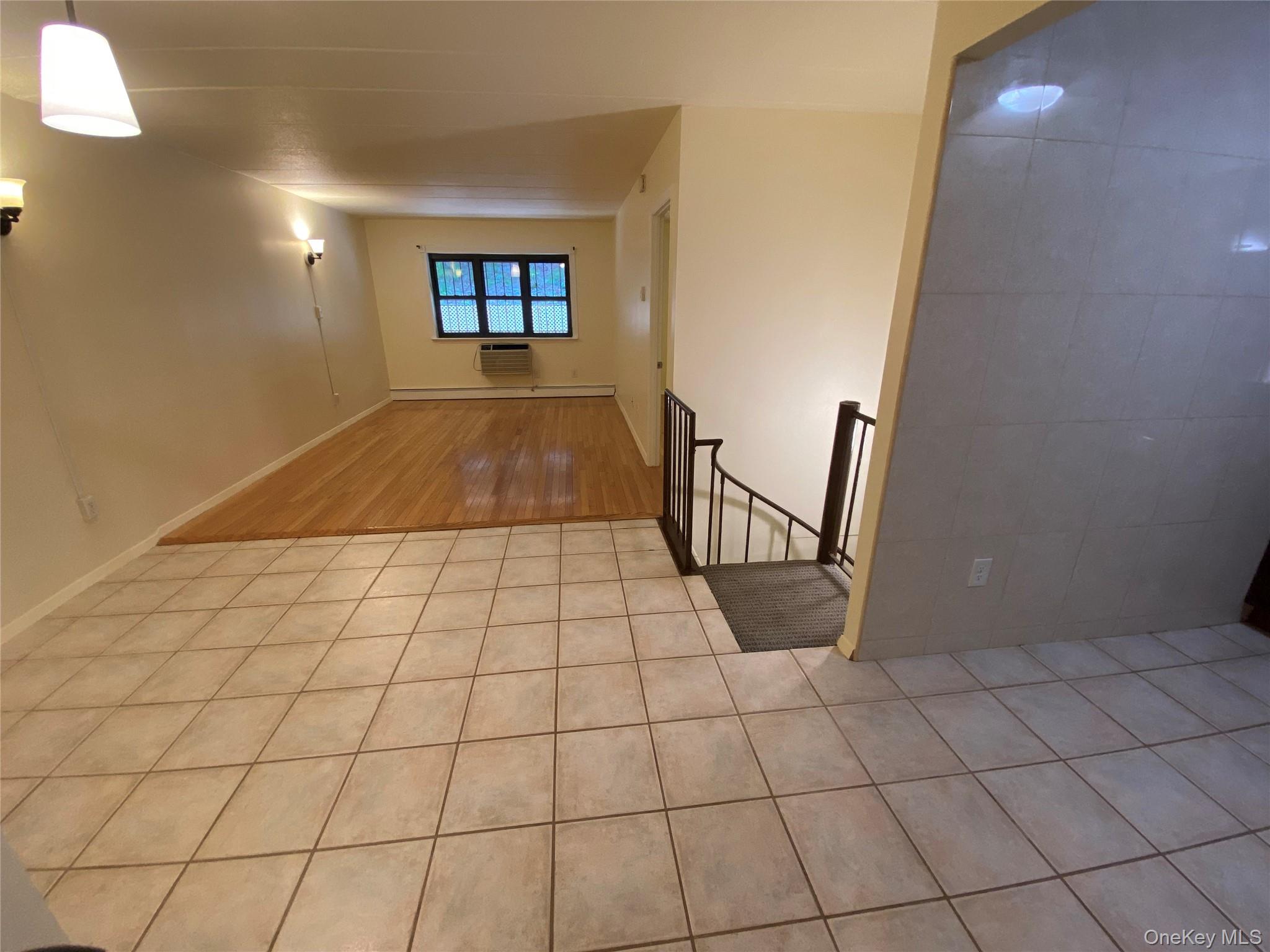 68-05 242 Street # 31A, Little Neck, NY 11362