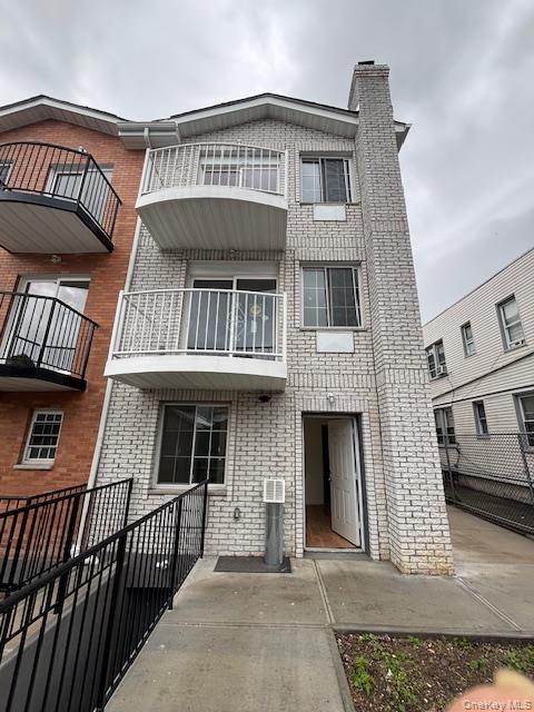 90-28 138 Place, Jamaica, NY 11435