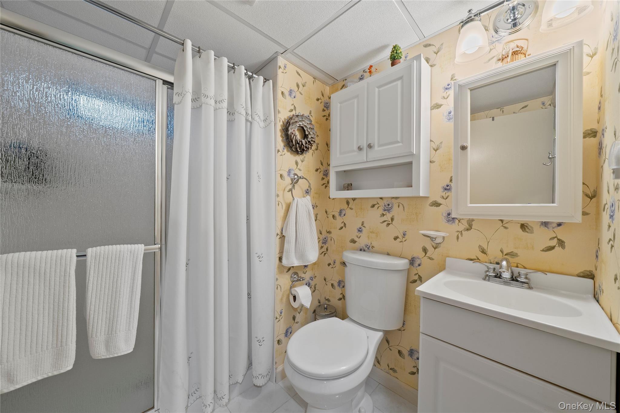 14 Gerek Avenue, West Islip, NY 11795