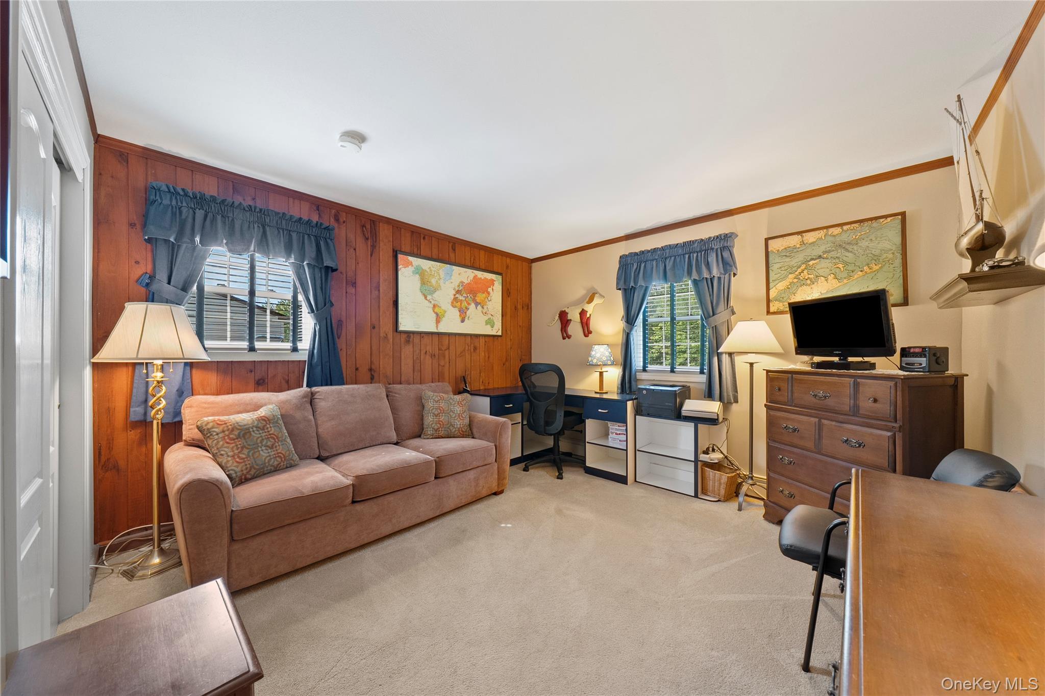 14 Gerek Avenue, West Islip, NY 11795