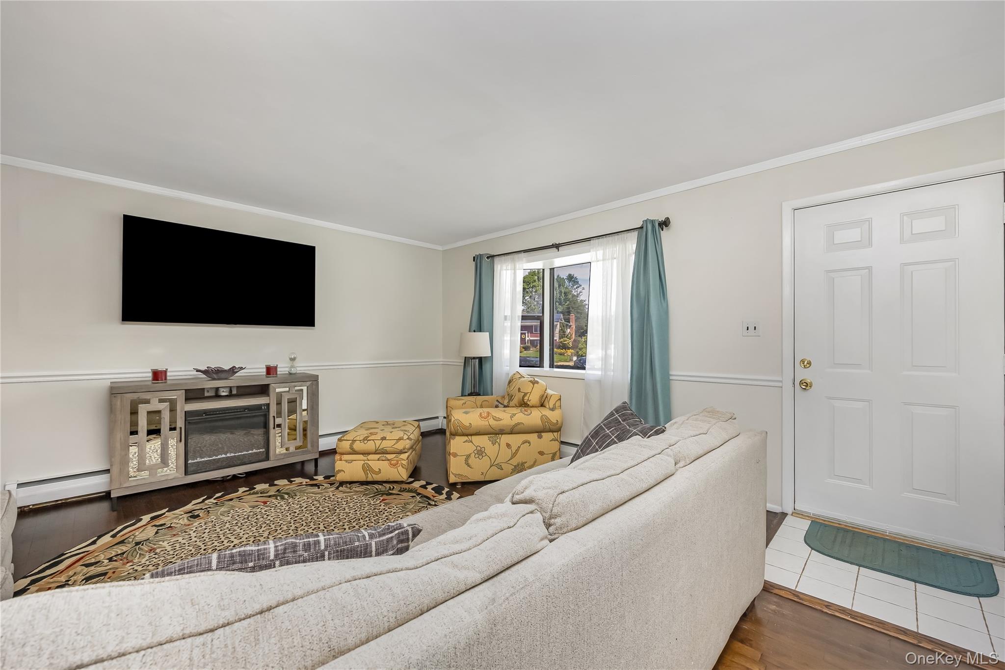 11 Rolan Court, Islip Terrace, NY 11752