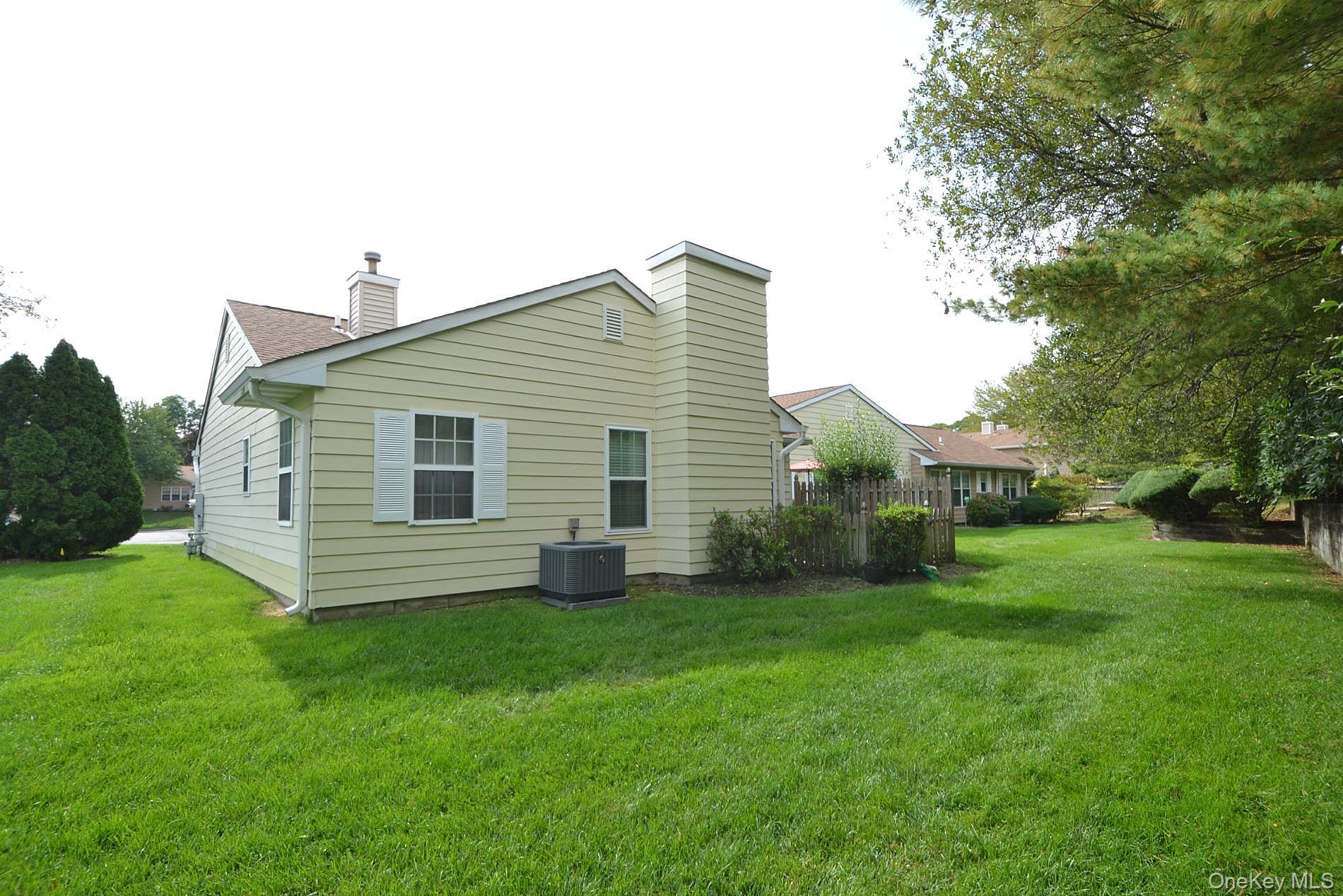 190 Theodore Drive, Coram, NY 11727