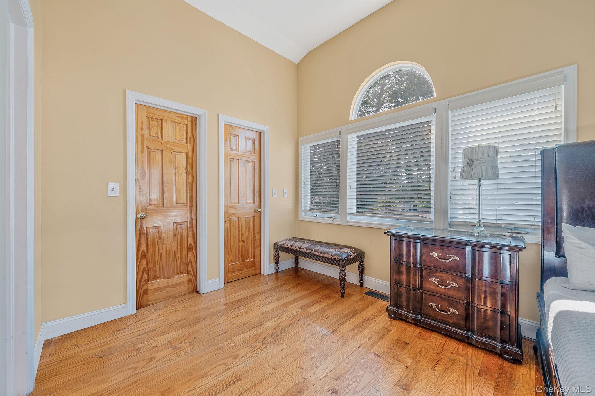 540 Scudder Avenue, Copiague, NY 11726