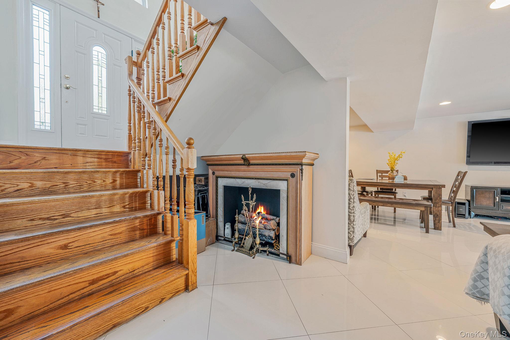 540 Scudder Avenue, Copiague, NY 11726