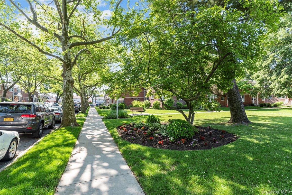 87-16 Marengo Street # 2B, Holliswood, NY 11423