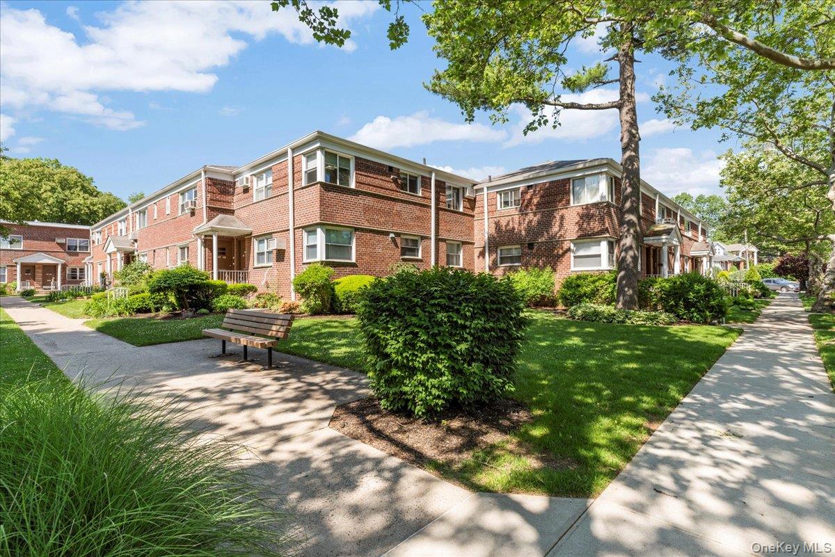 87-16 Marengo Street # 2B, Holliswood, NY 11423