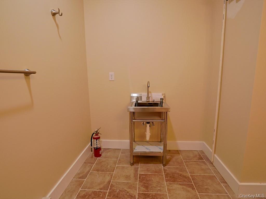 7 Greycourt Avenue # L, C, Chester, NY 10918