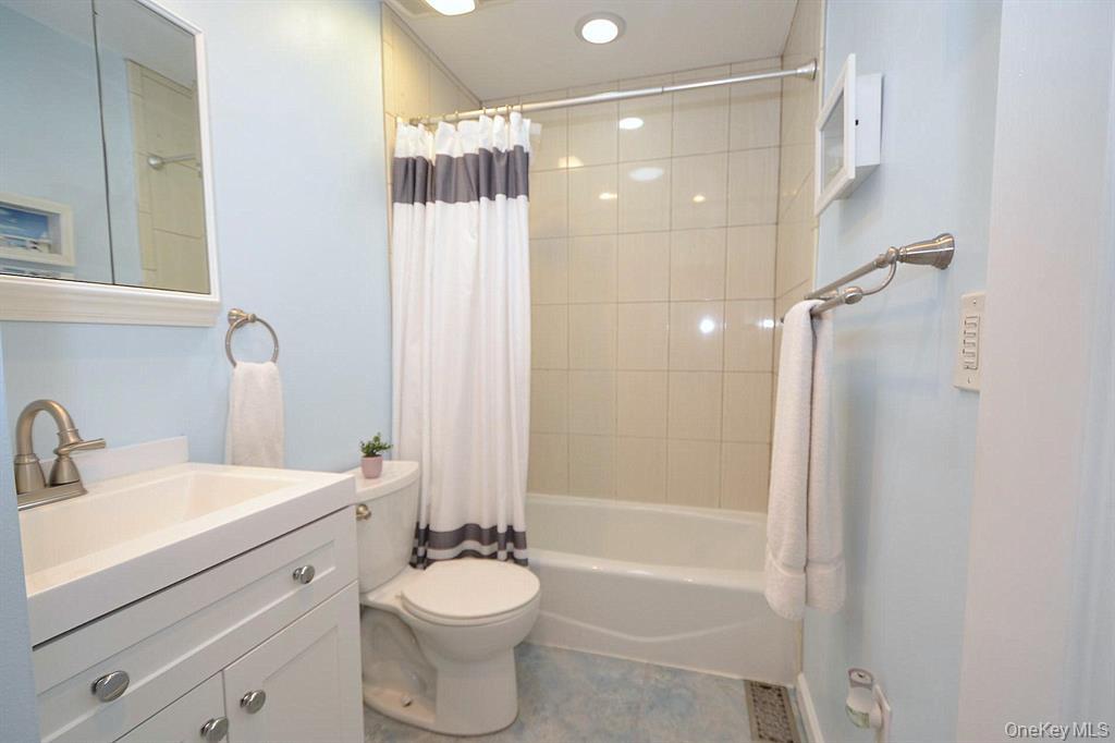 608 Amsterdam Avenue, East Patchogue, NY 11772