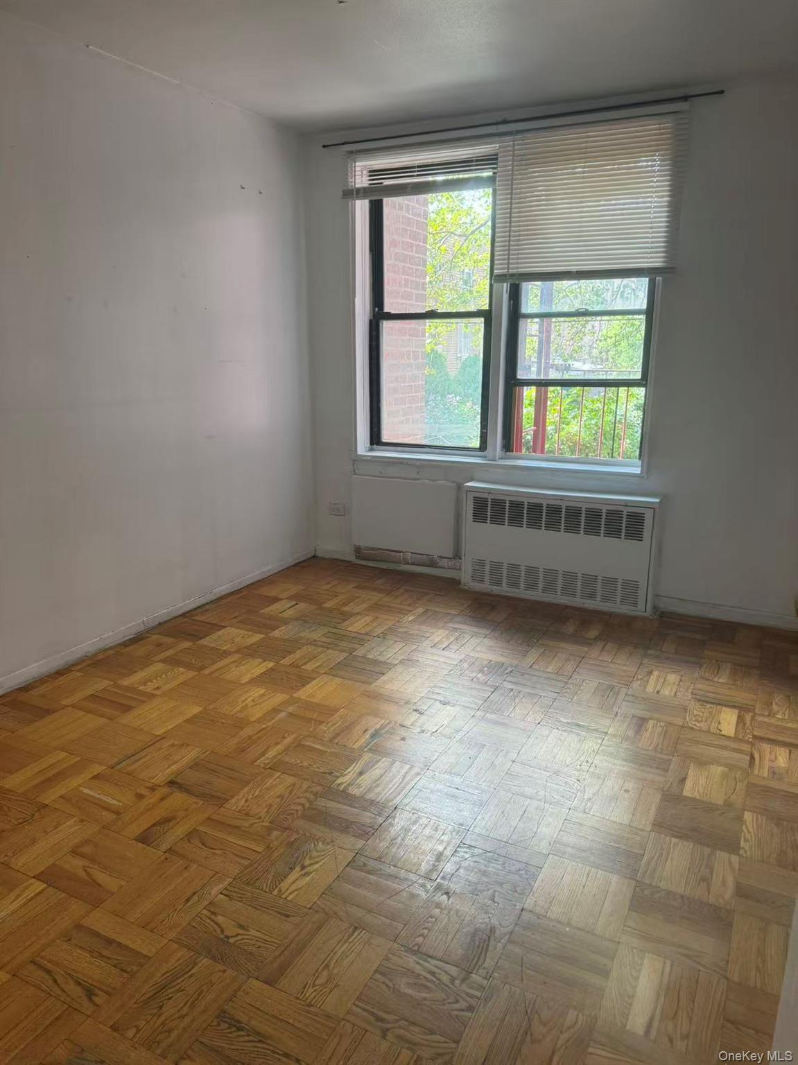 92-29 Lamont Avenue # 2K, Elmhurst, NY 11373