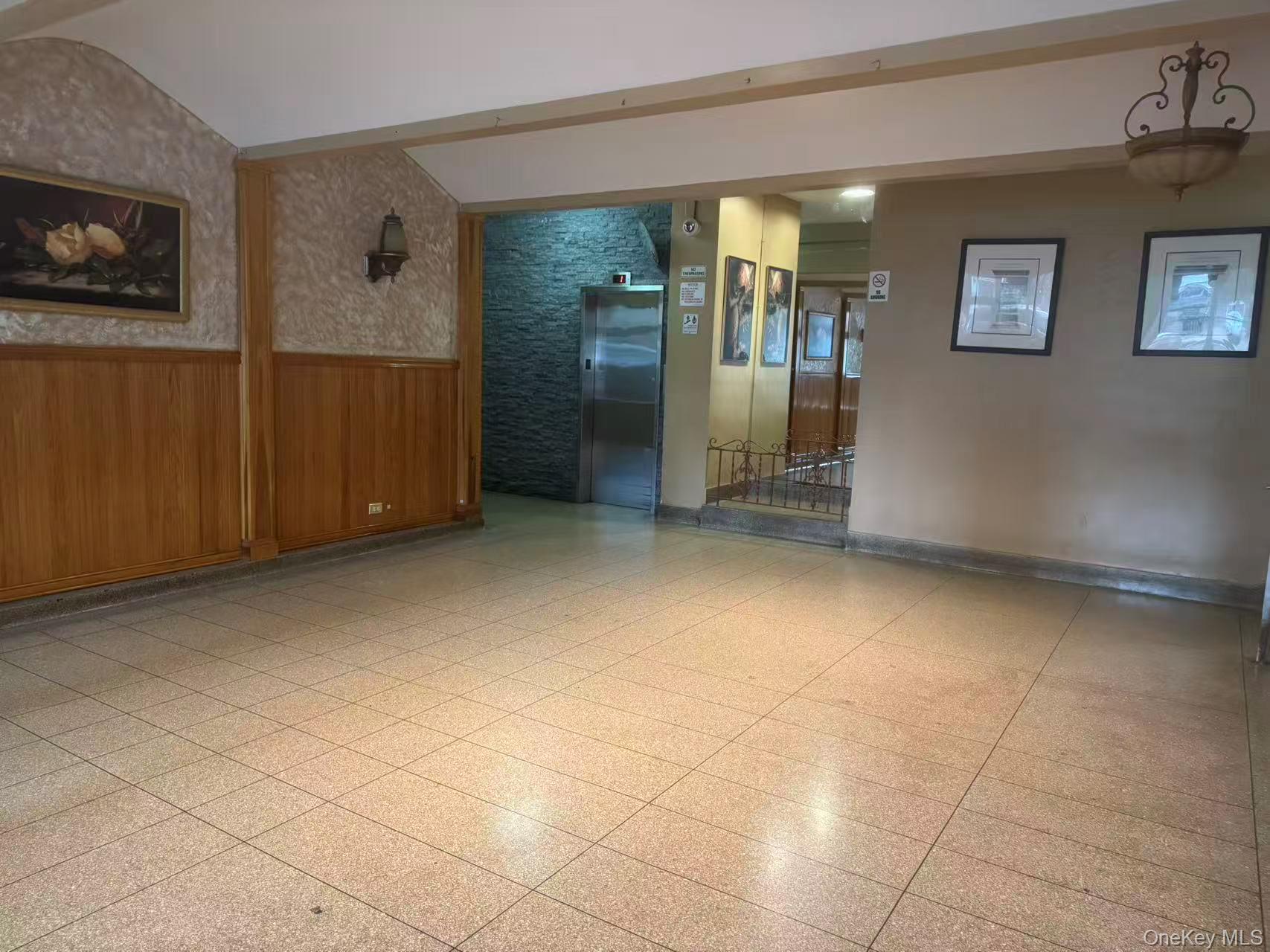 92-29 Lamont Avenue # 2K, Elmhurst, NY 11373