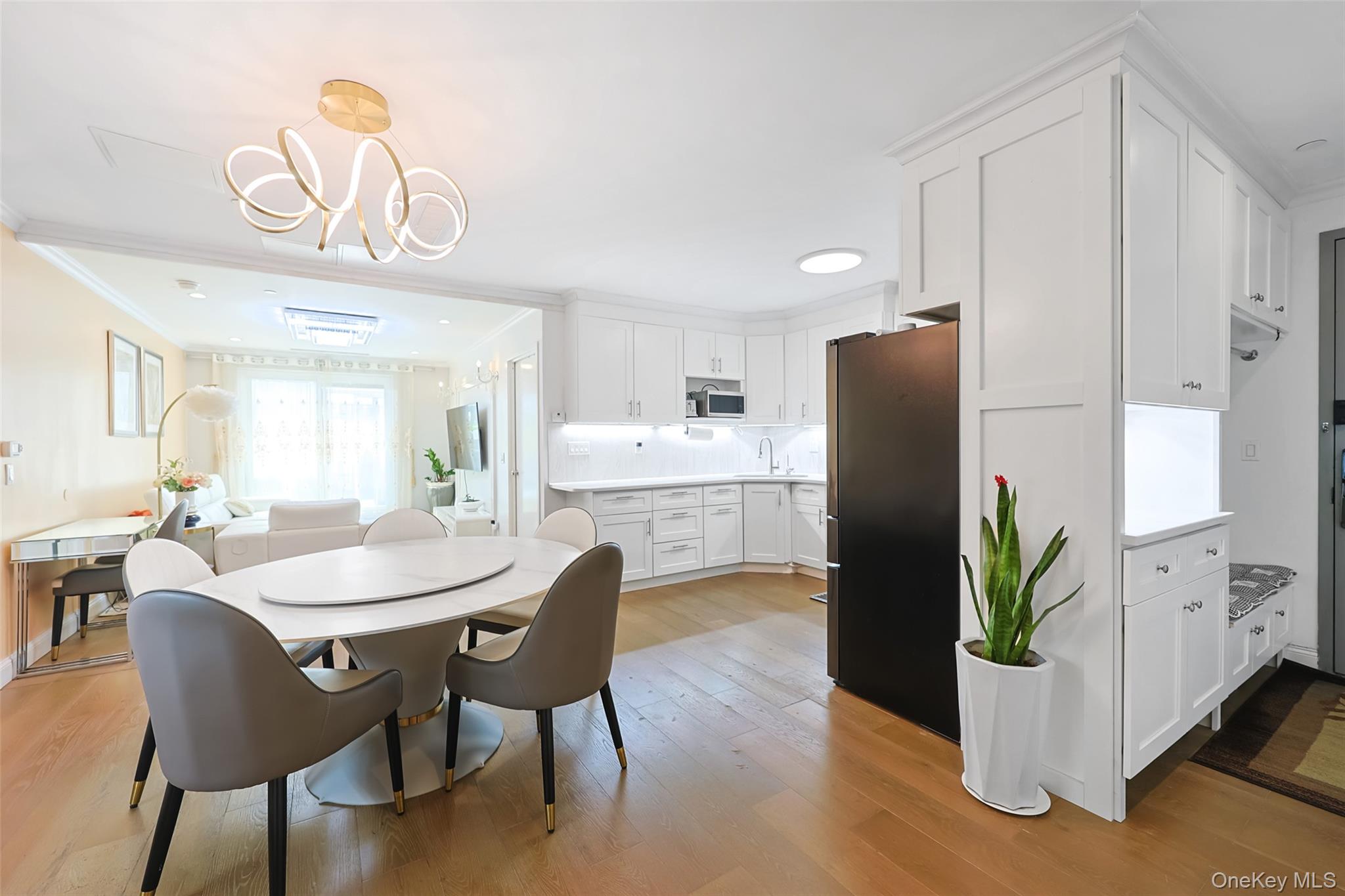 13620 Booth Memorial Avenue # 2A, Flushing, NY 11355