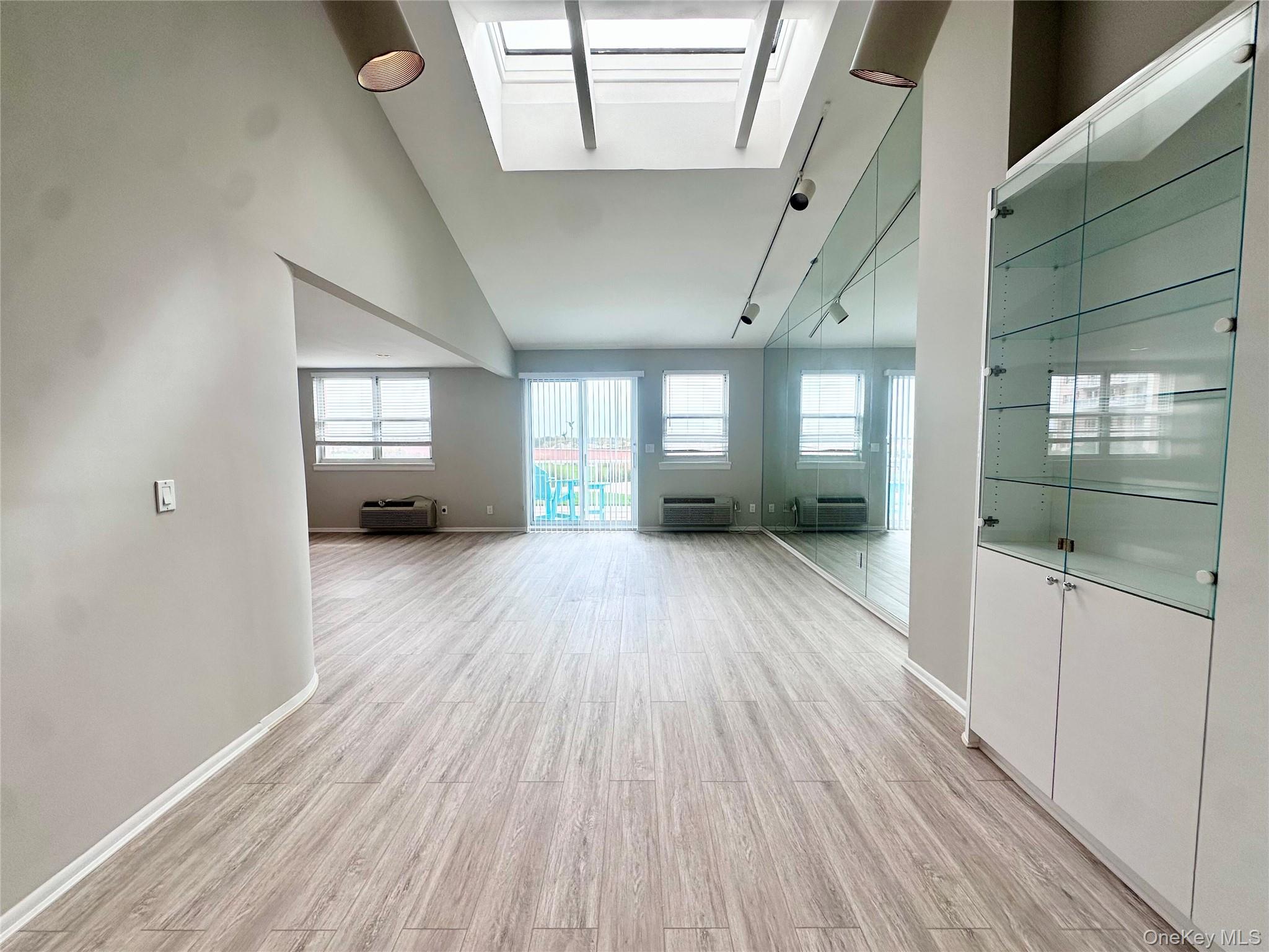 2 richmond Road # 2ff, Long Beach, NY 11561
