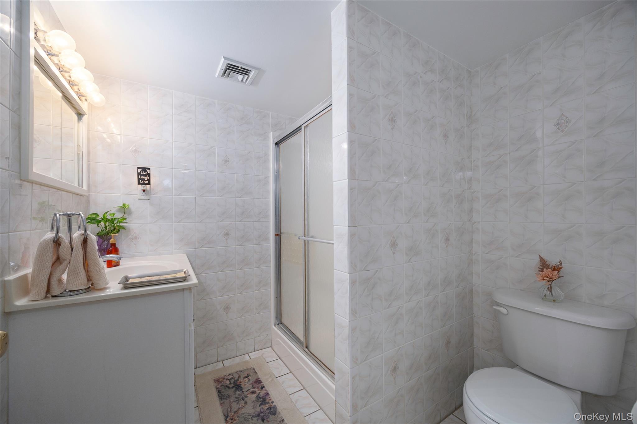 26 Hampton Road, Poughkeepsie, NY 12603