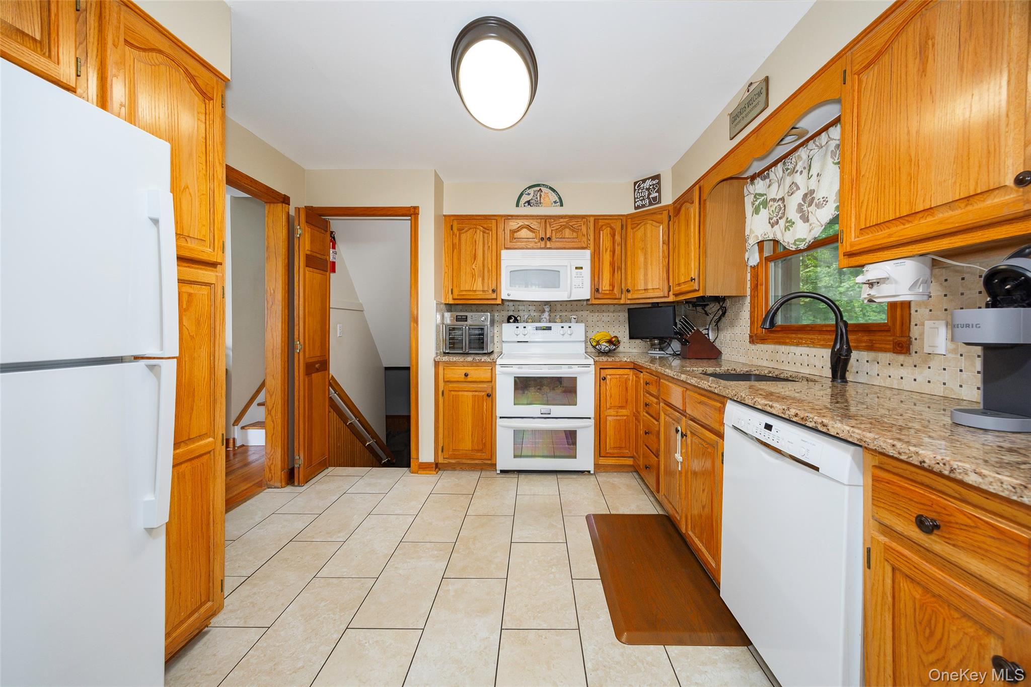 26 Hampton Road, Poughkeepsie, NY 12603