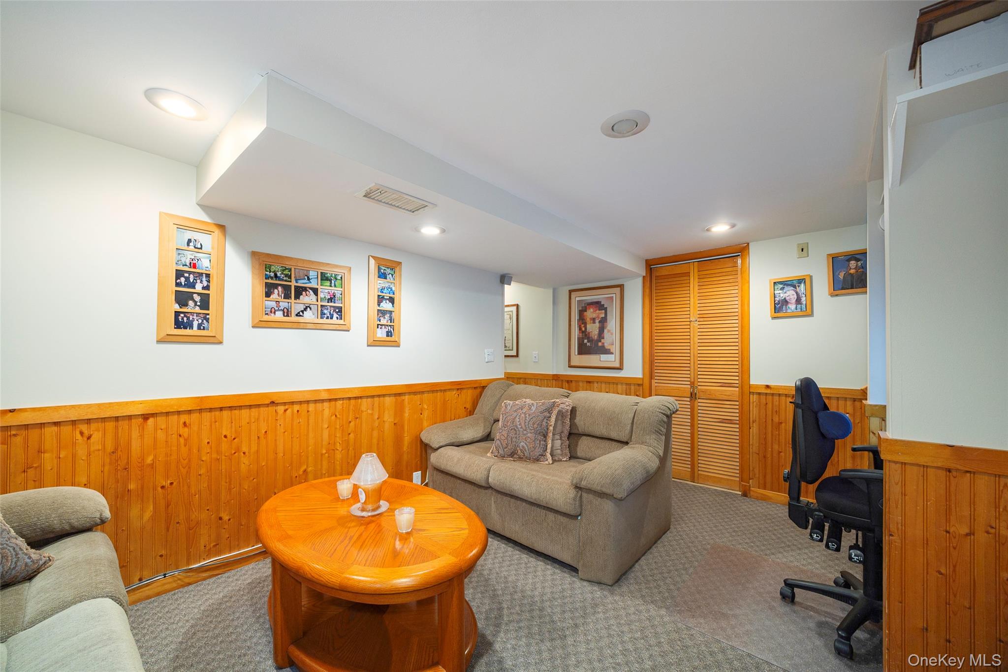 26 Hampton Road, Poughkeepsie, NY 12603