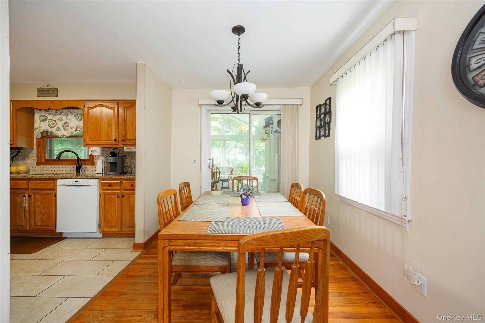 26 Hampton Road, Poughkeepsie, NY 12603