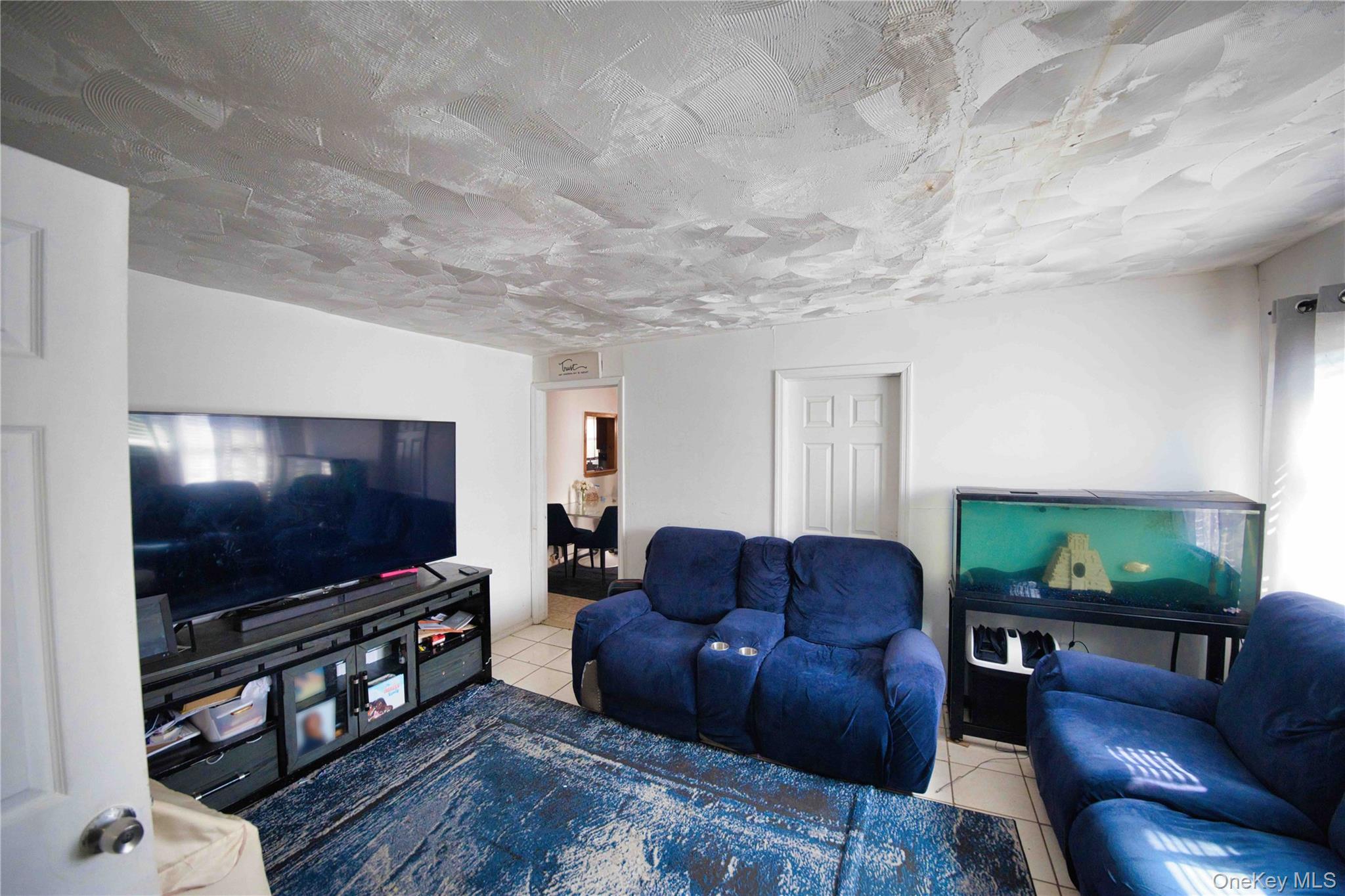 2810 Brookhaven Avenue, Far Rockaway, NY 11691