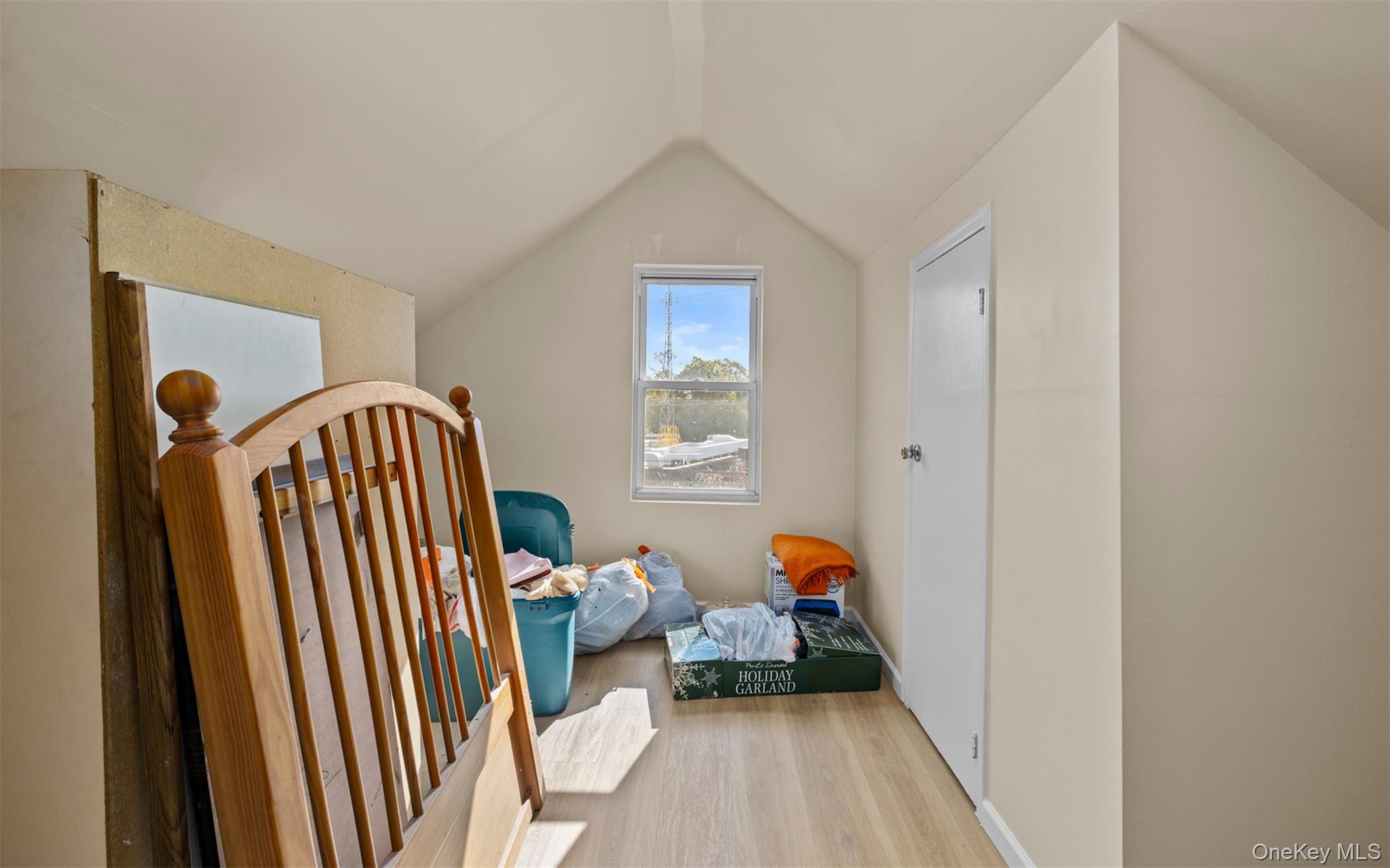 4 Malverne Avenue, Malverne, NY 11565