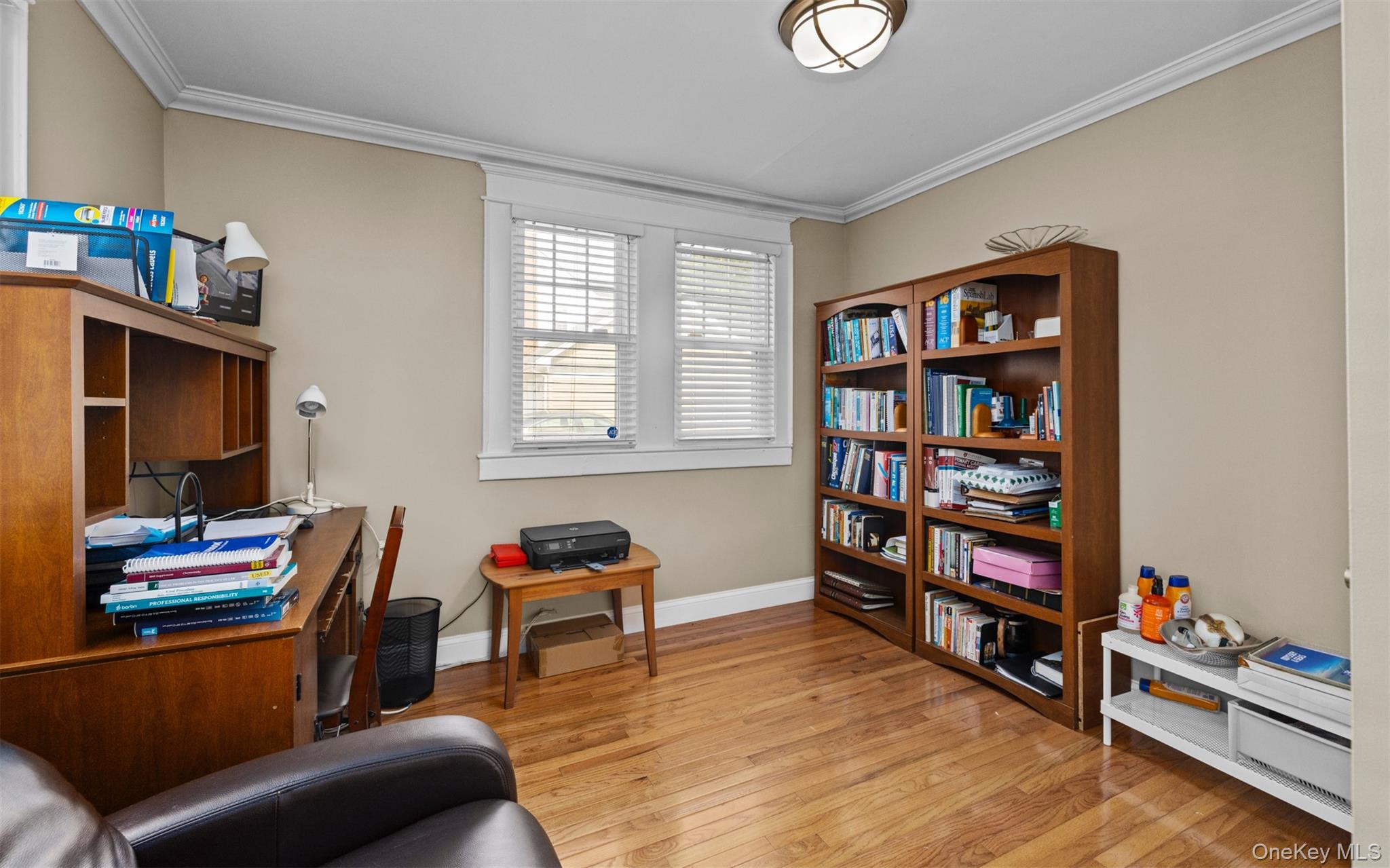 4 Malverne Avenue, Malverne, NY 11565