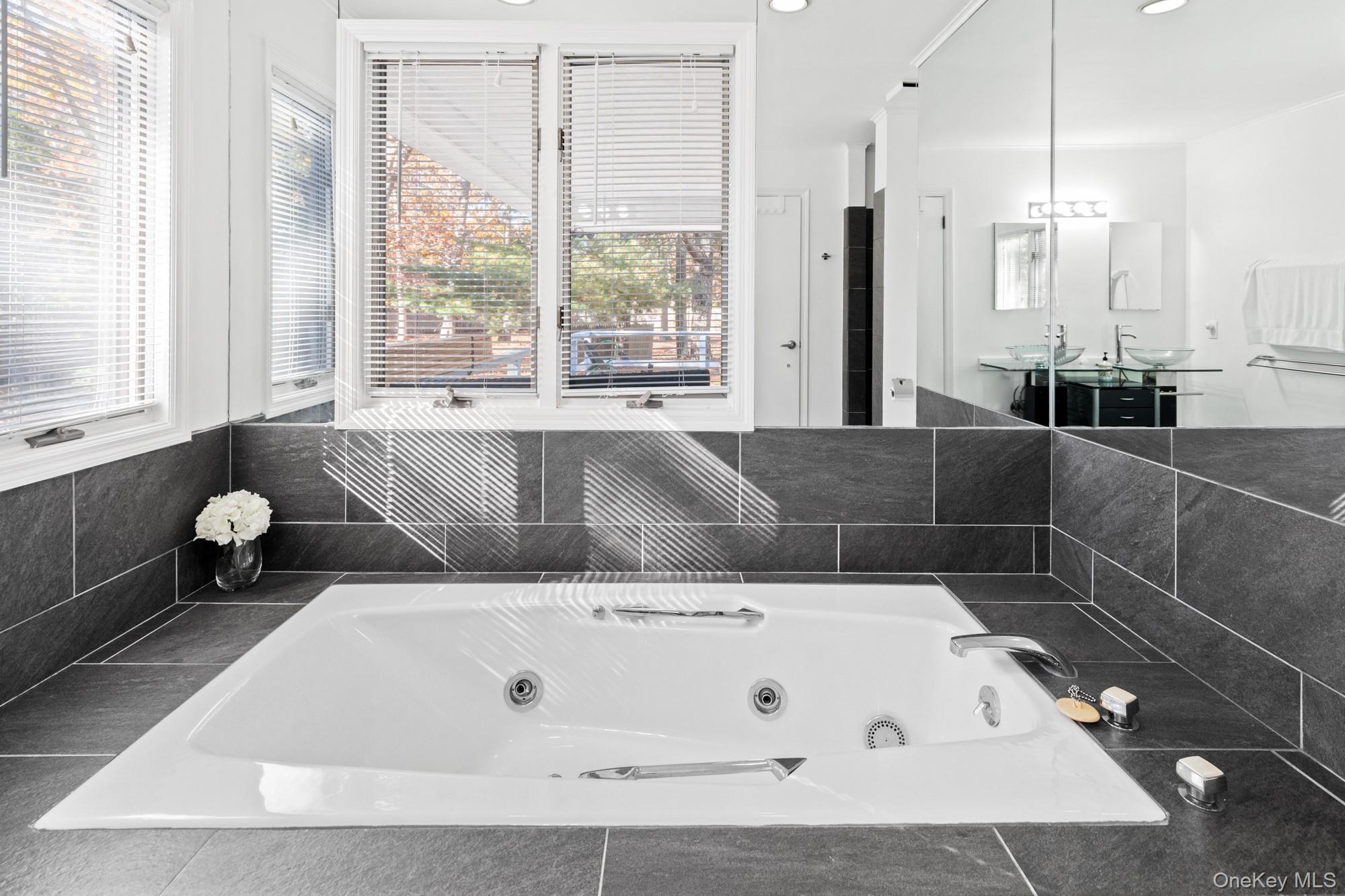 4 Evelyn Court, Westhampton, NY 11978