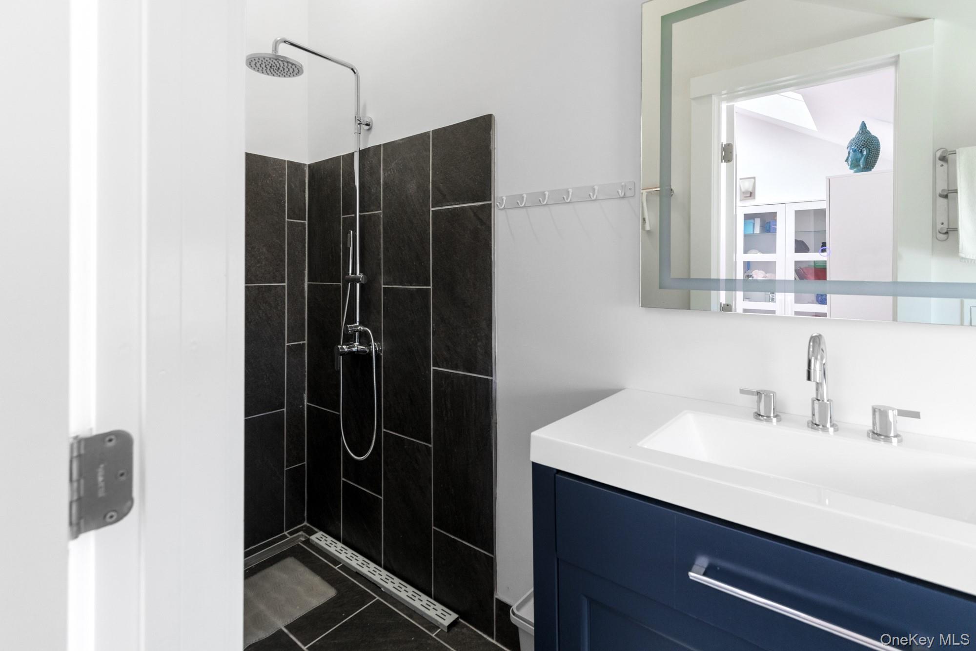 4 Evelyn Court, Westhampton, NY 11978