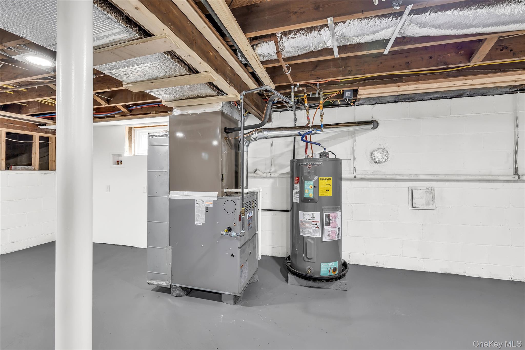 46 N Ocean Avenue, Islip, NY 11751