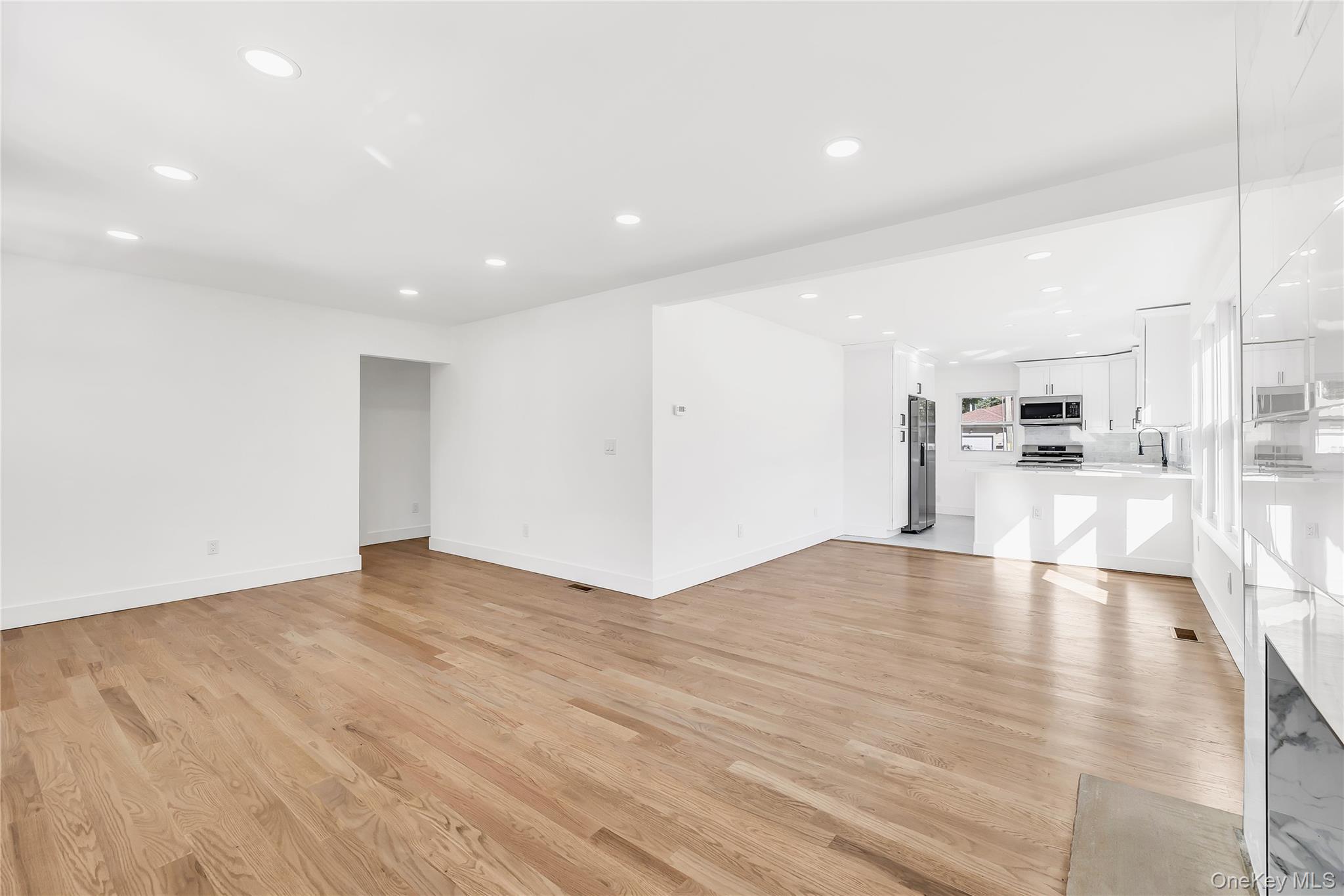 46 N Ocean Avenue, Islip, NY 11751