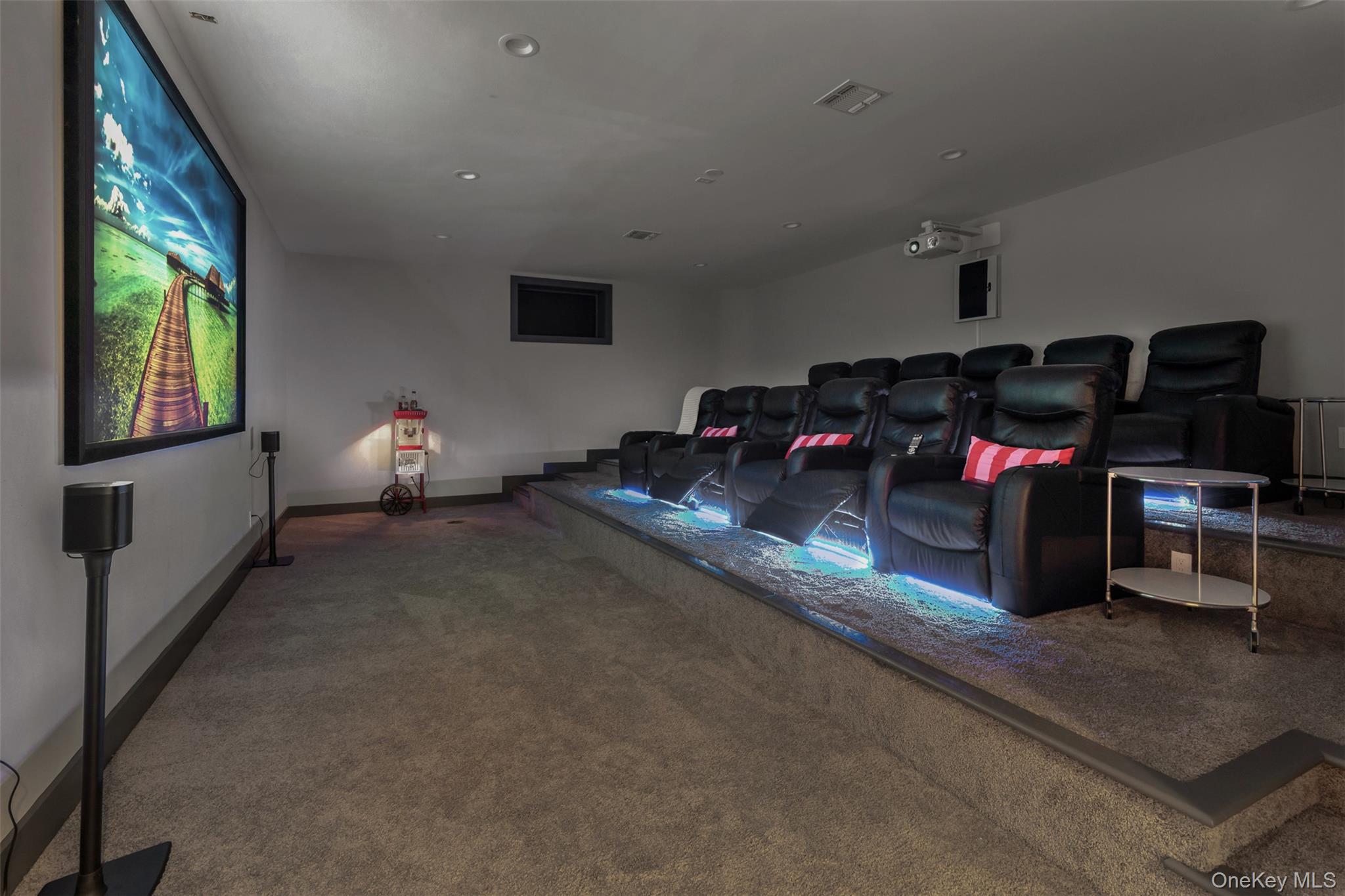 1 Osprey Court, Belle Terre, NY 11777