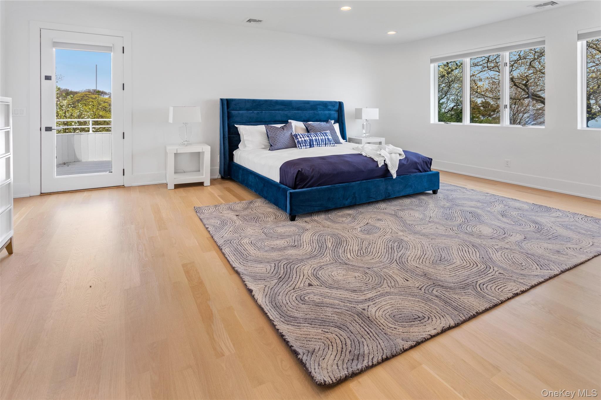 1 Osprey Court, Belle Terre, NY 11777