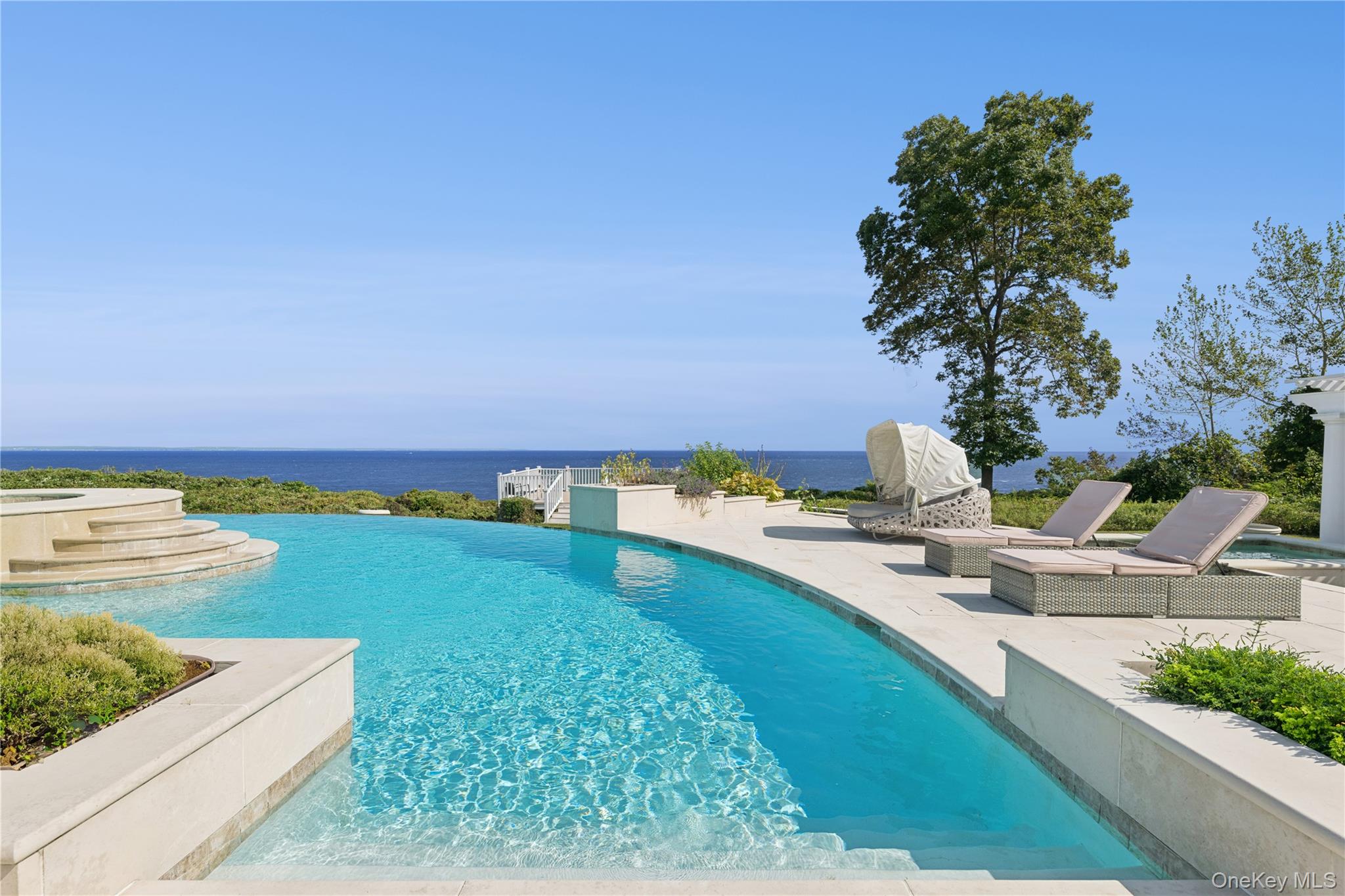 1 Osprey Court, Belle Terre, NY 11777