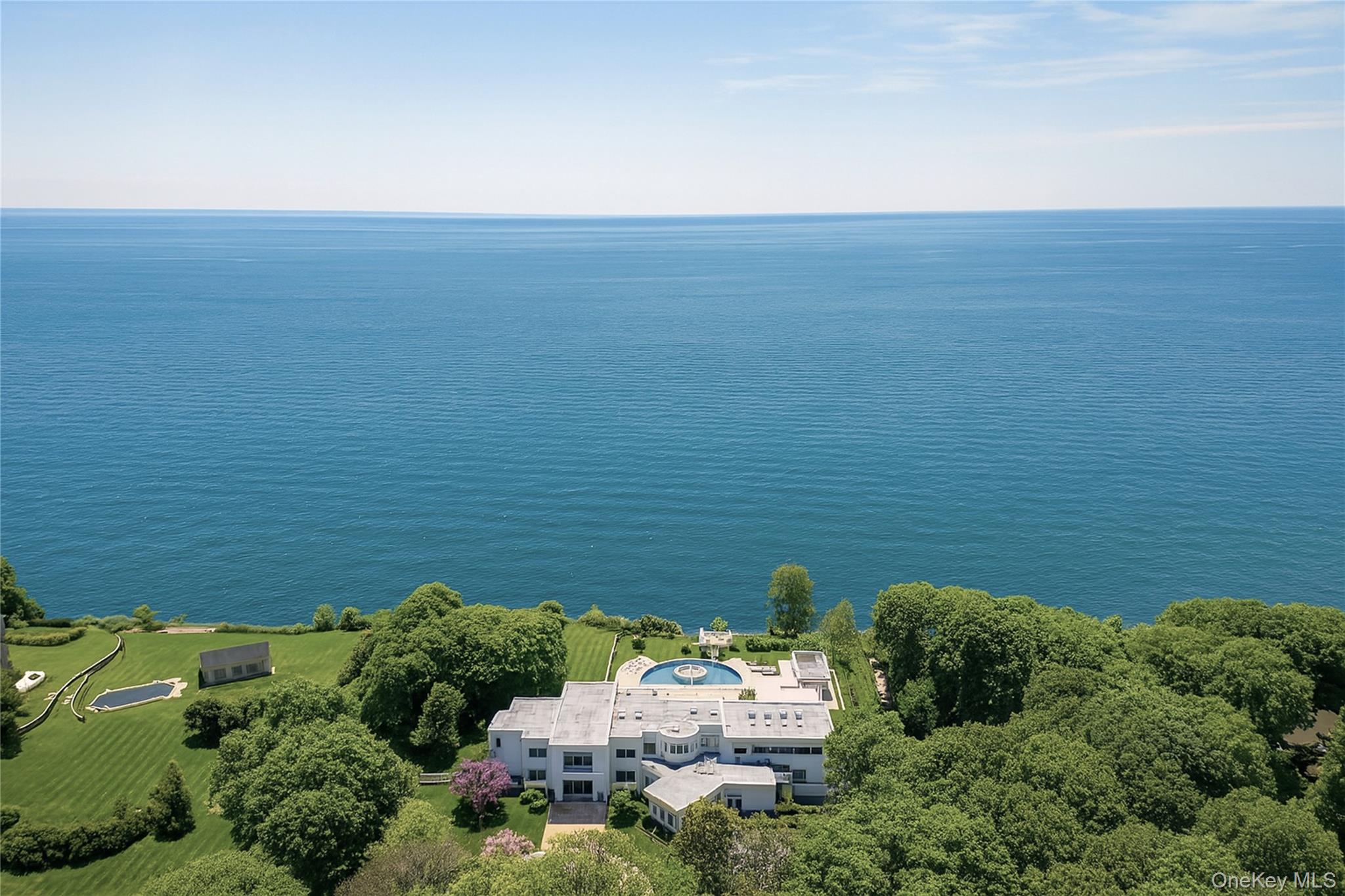 1 Osprey Court, Belle Terre, NY 11777