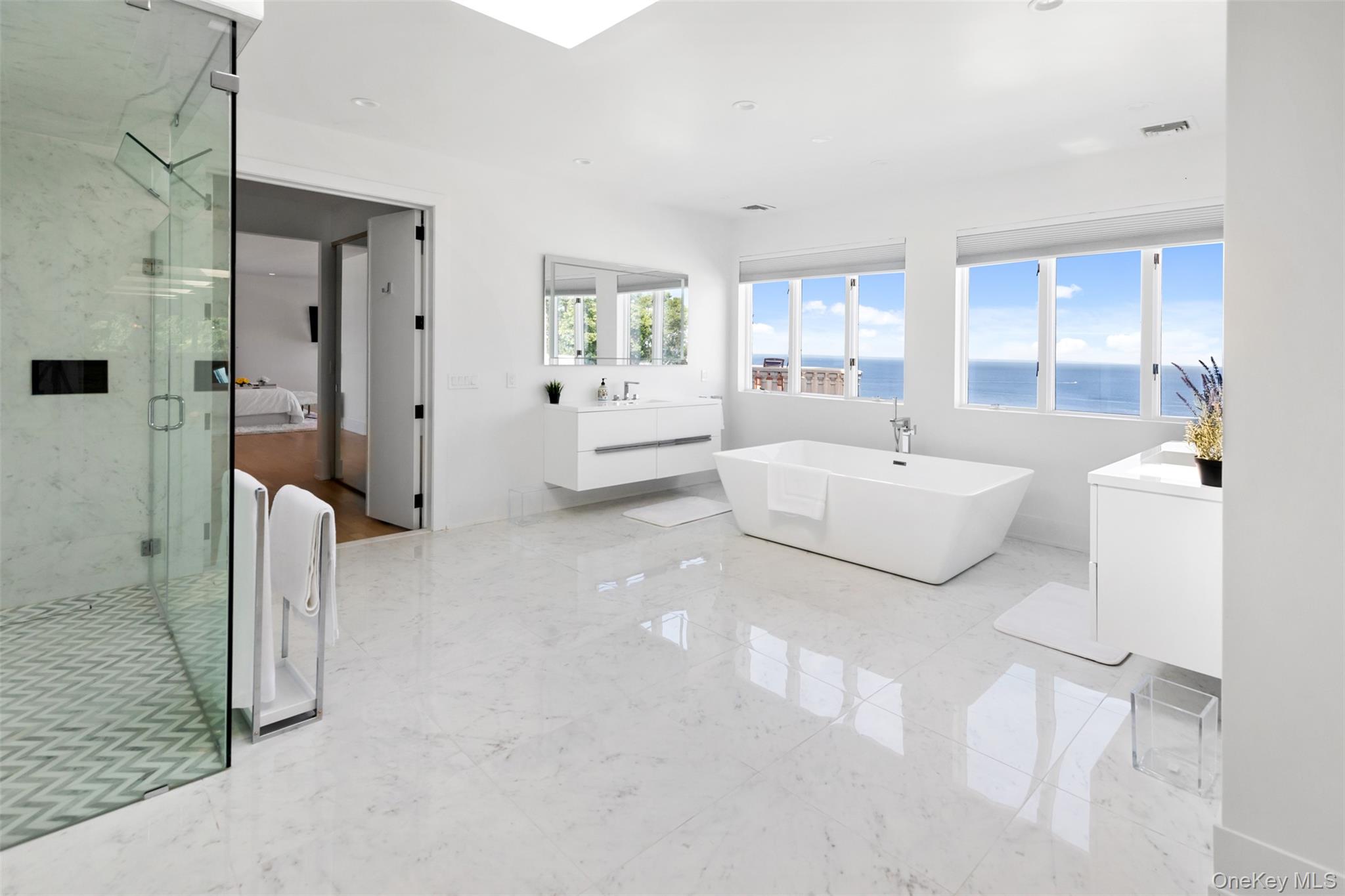 1 Osprey Court, Belle Terre, NY 11777