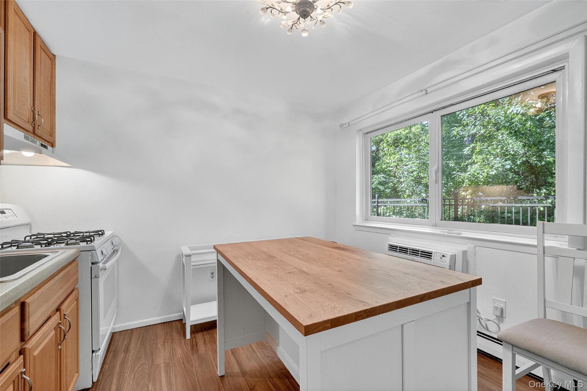 13 Scenic Drive # M, Croton-on-Hudson, NY 10520