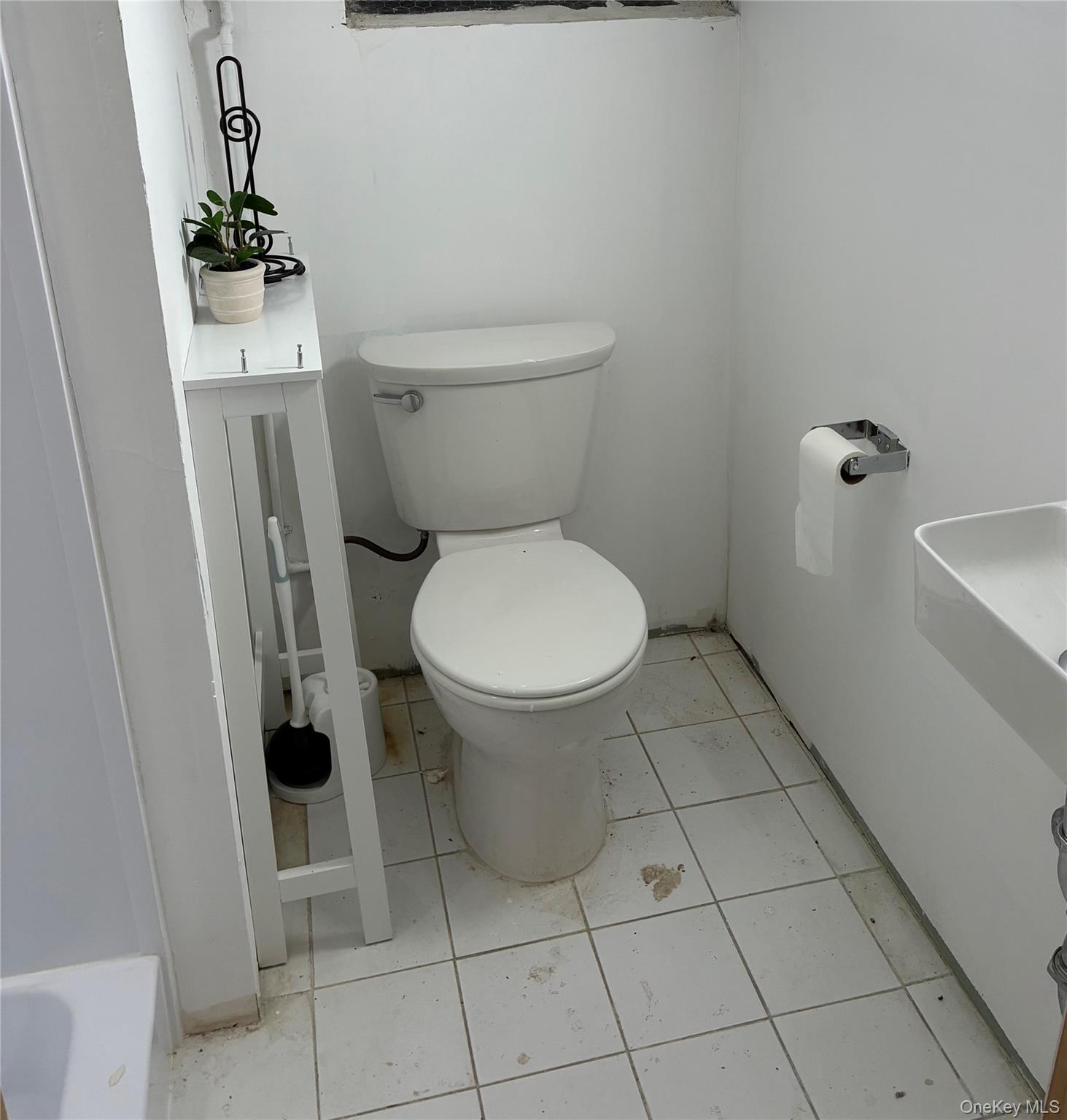 118 Devoe Avenue, Yonkers, NY 10705