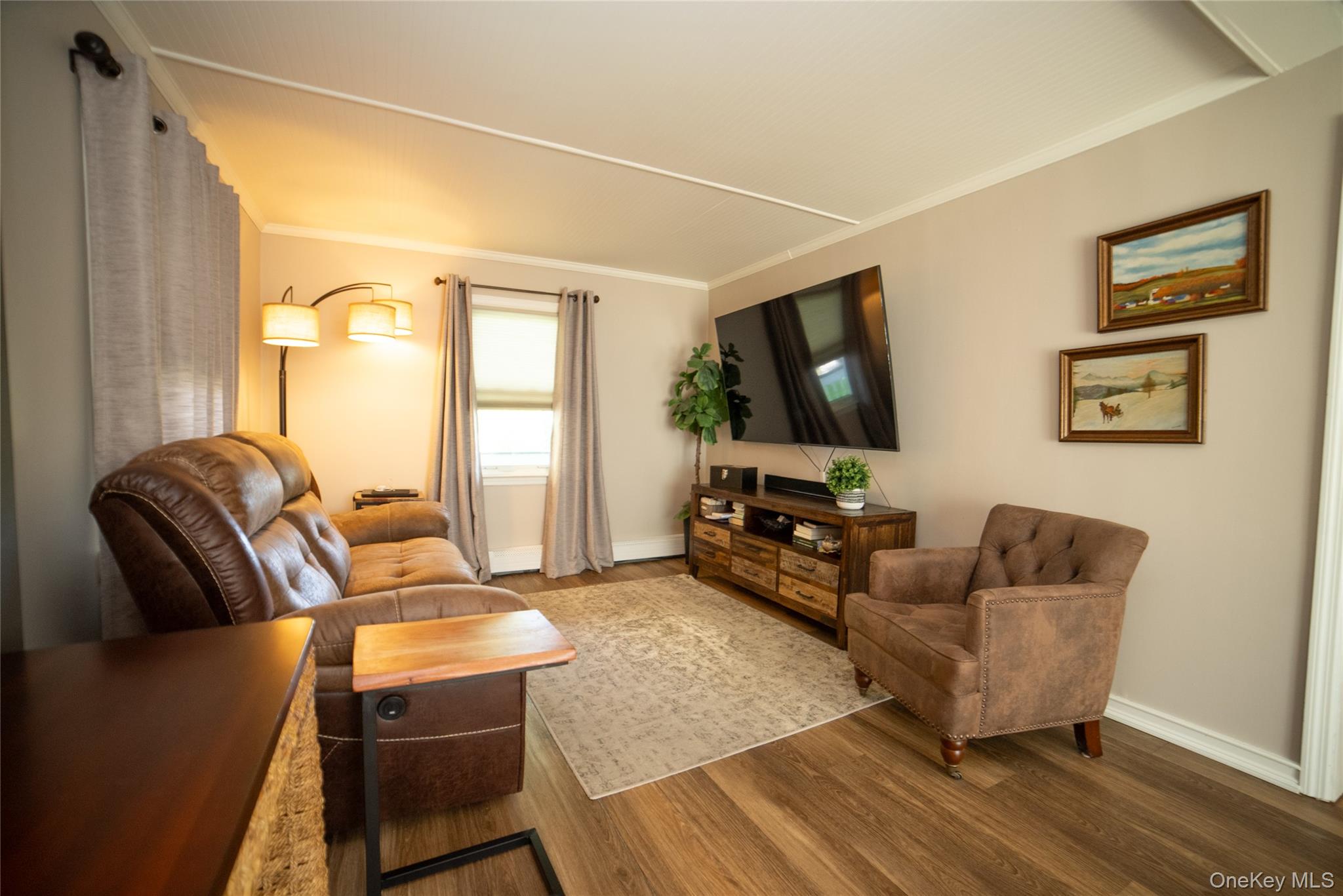 80 Heston Road, Shirley, NY 11967