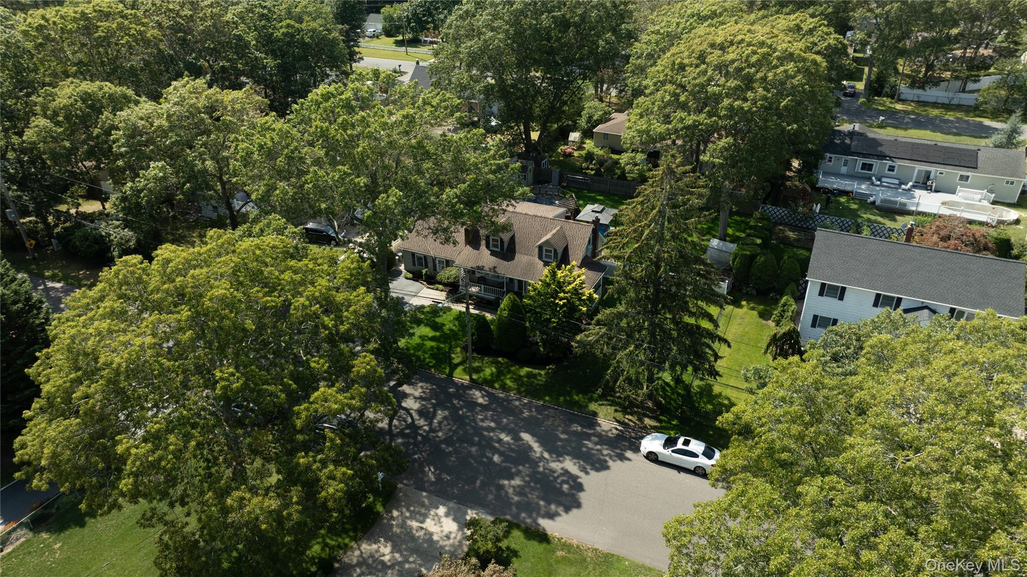 80 Heston Road, Shirley, NY 11967