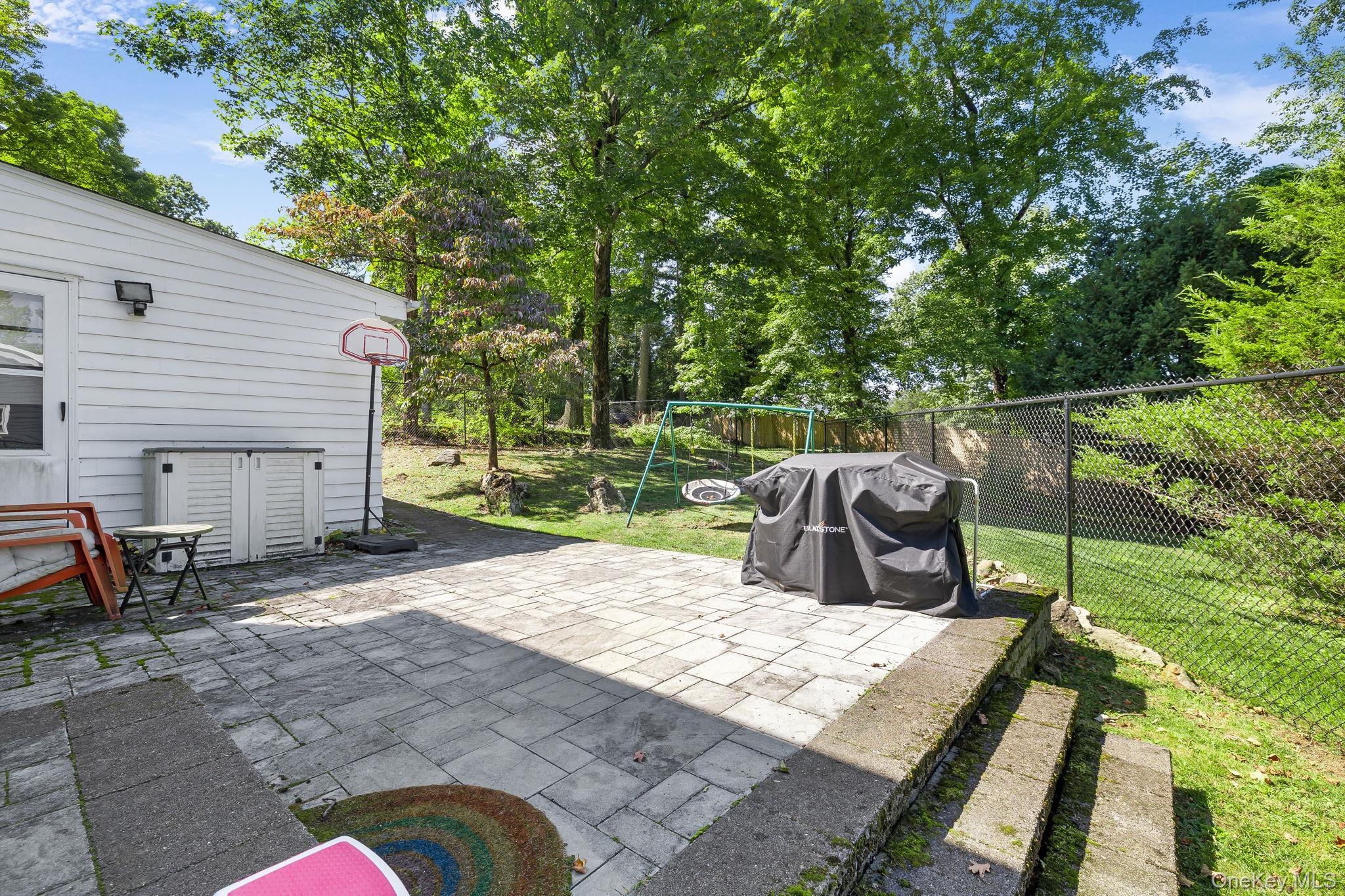 47 Timberline Drive, Poughkeepsie, NY 12603