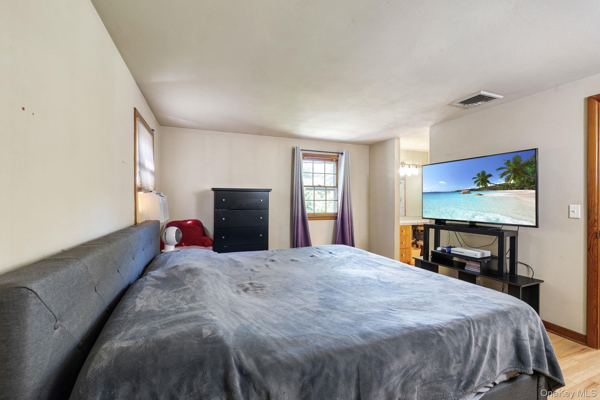 47 Timberline Drive, Poughkeepsie, NY 12603