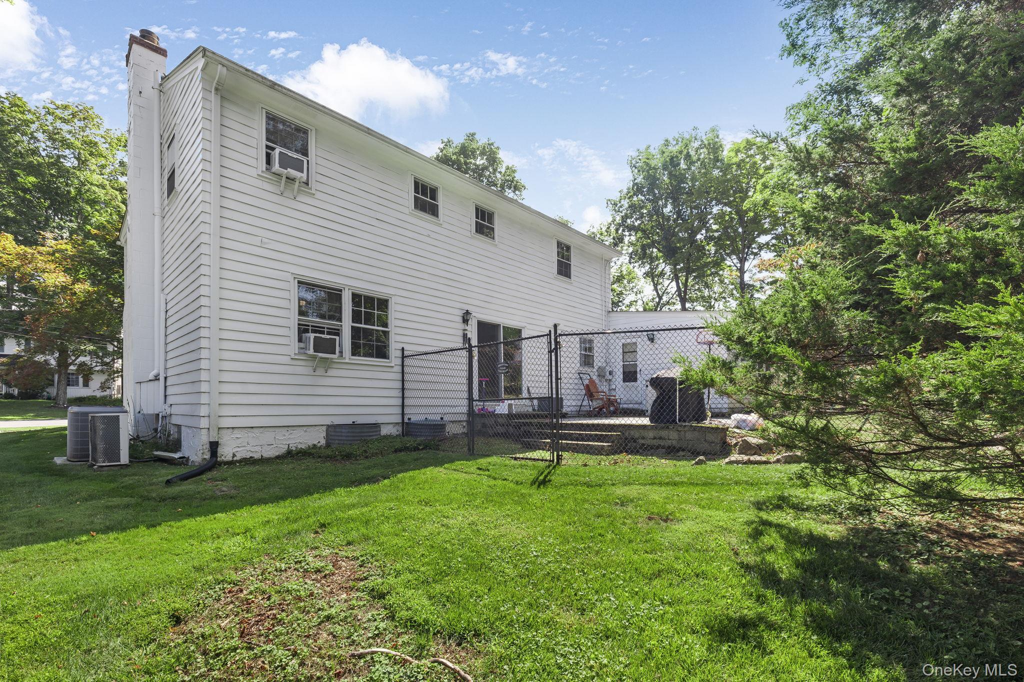 47 Timberline Drive, Poughkeepsie, NY 12603