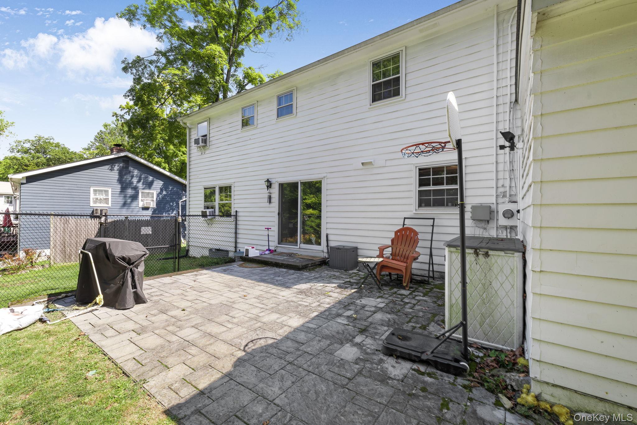 47 Timberline Drive, Poughkeepsie, NY 12603