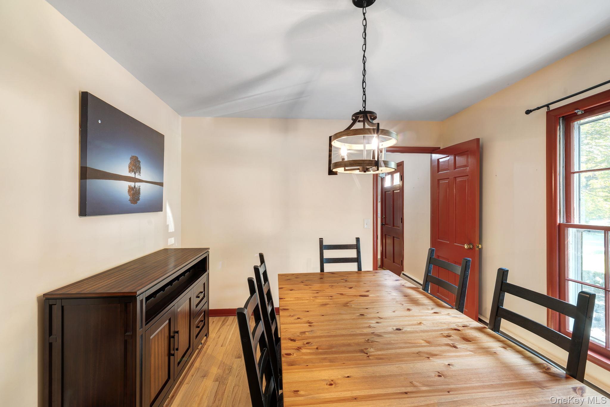 47 Timberline Drive, Poughkeepsie, NY 12603