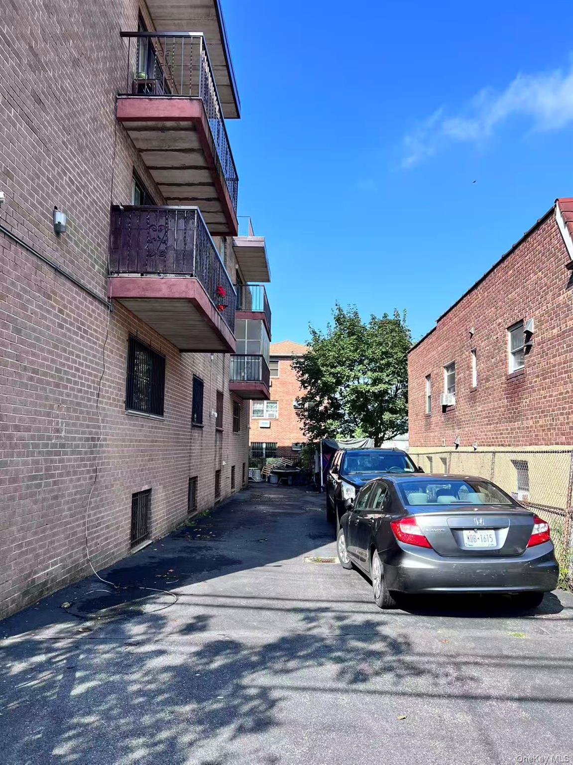 12215 25th Road # CF1, Flushing, NY 11354