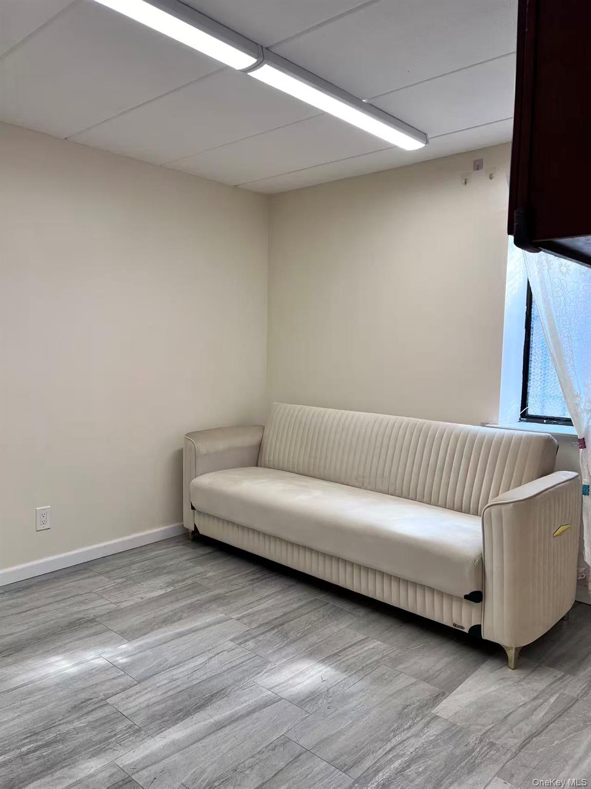 12215 25th Road # CF1, Flushing, NY 11354