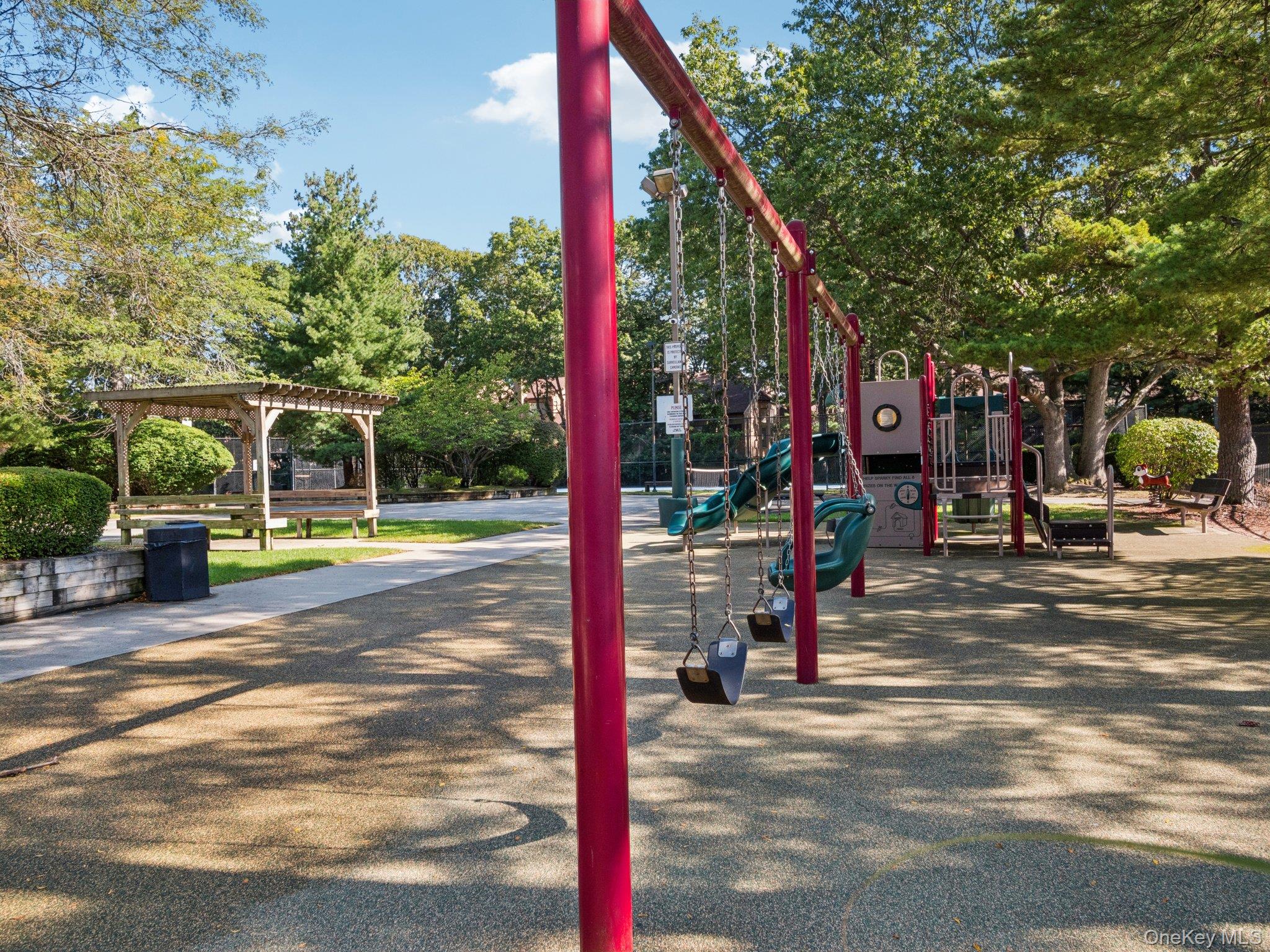 203 Springmeadow Drive # B, Holbrook, NY 11741