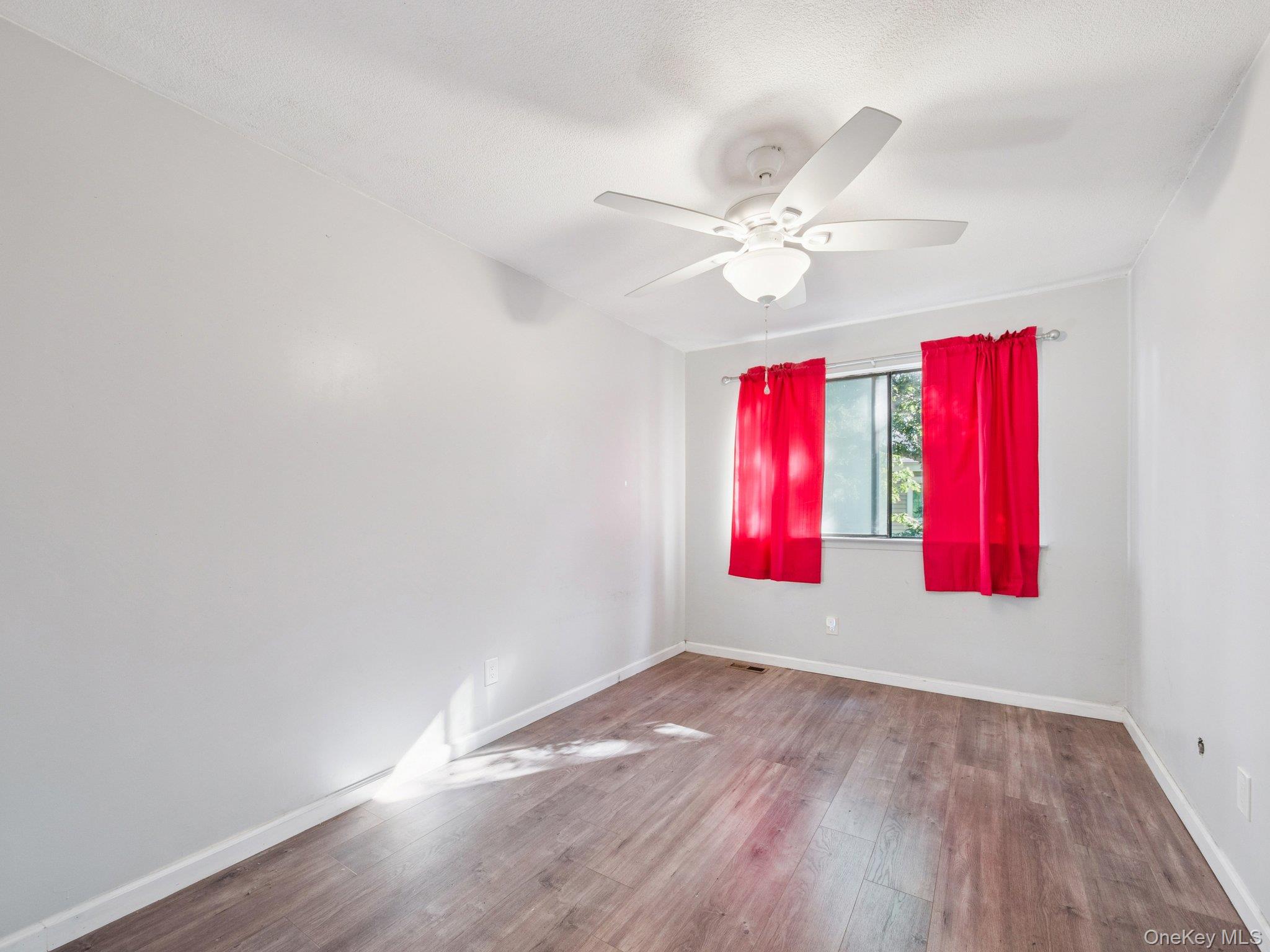 203 Springmeadow Drive # B, Holbrook, NY 11741