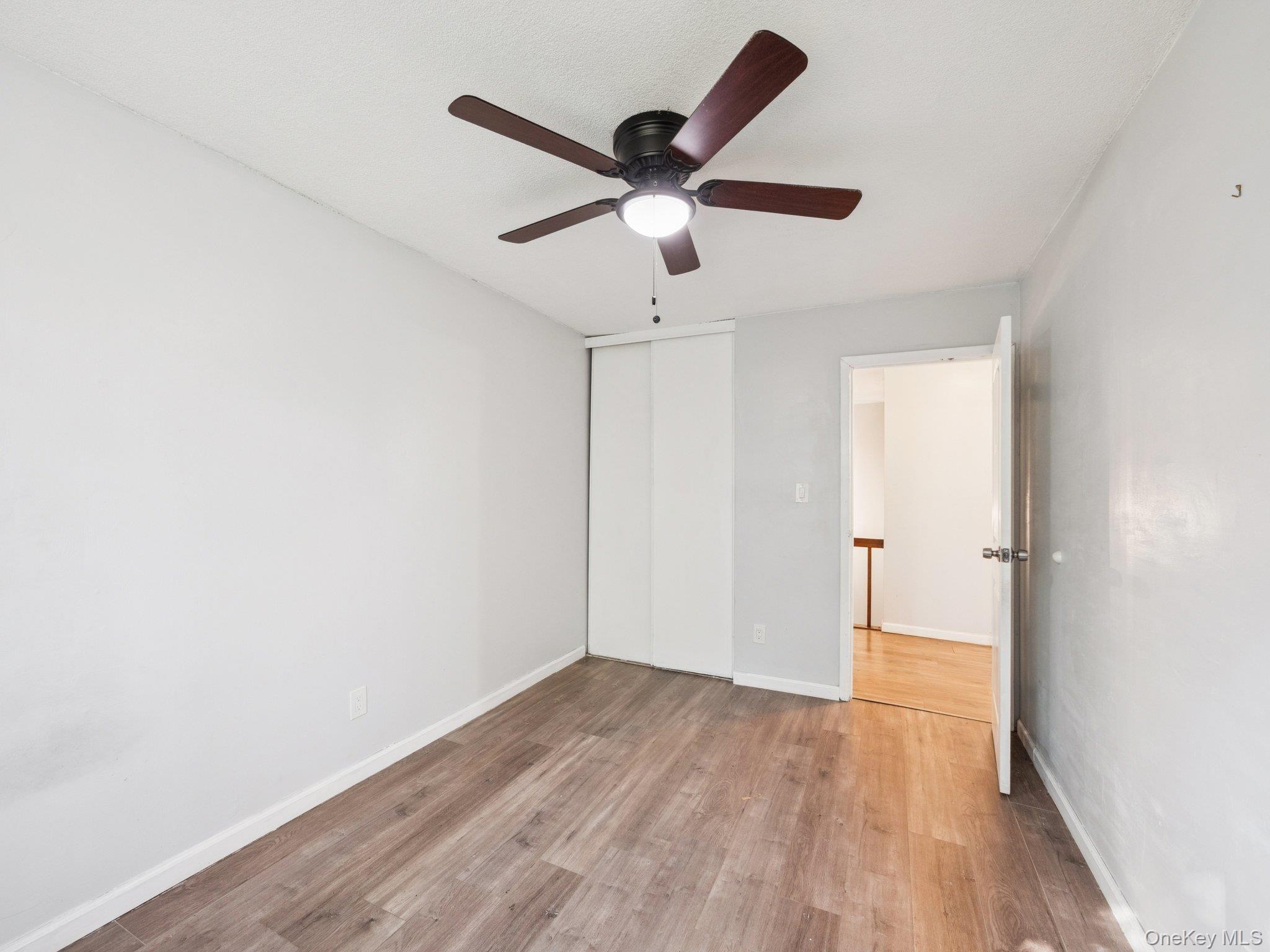 203 Springmeadow Drive # B, Holbrook, NY 11741